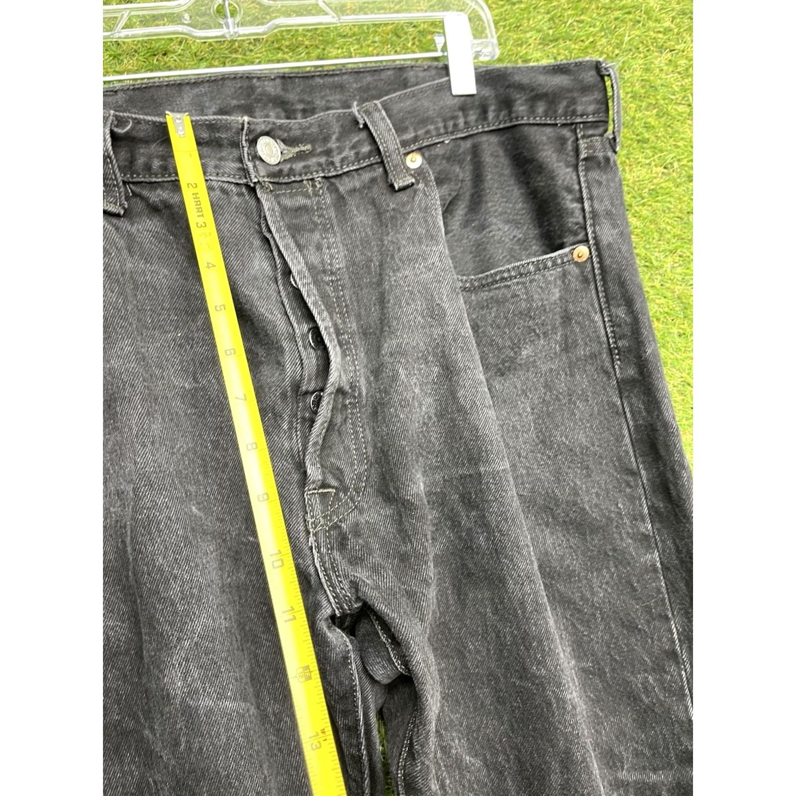 Levi's Levi's 501 Jeans Mens 38x32 Black Straight Button Fly Denim USA Pattern Vintage: No Size US 38 / EU 54 - 6 Thumbnail