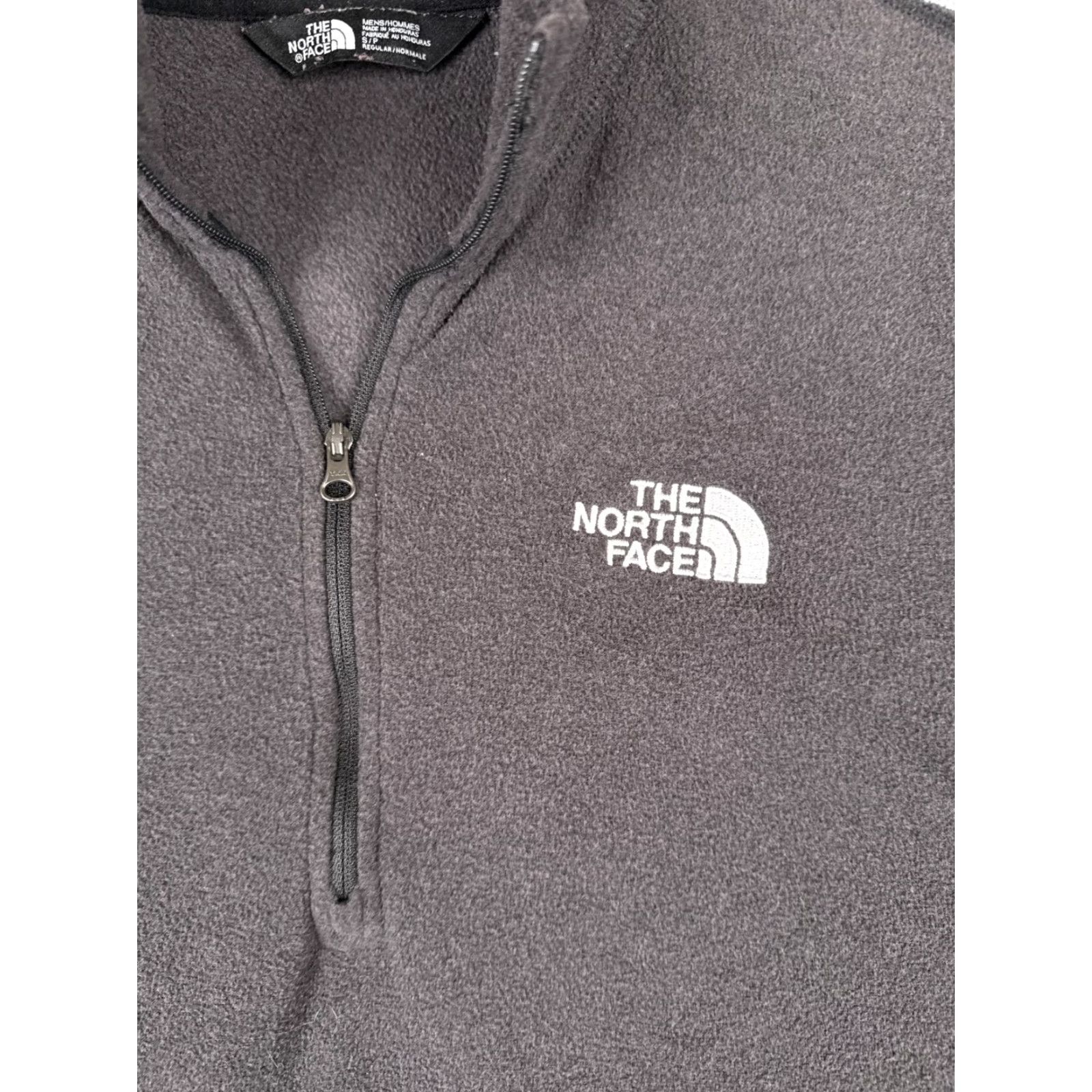 The North Face The North Face Sweater Mens Small Gray Fleece 1/4 Zip 100% Polyester Pullover Size US S / EU 44-46 / 1 - 6 Thumbnail