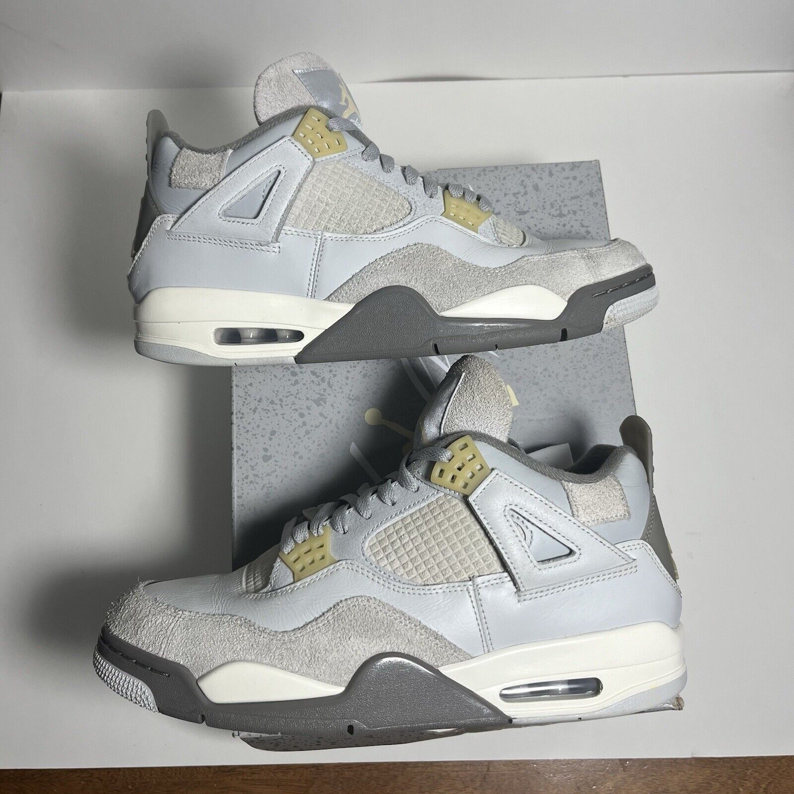 Jordan Brand Size 11 - Jordan 4 Retro SE Low Craft Photon Dust Size US 11 / EU 44 - 2 Thumbnail