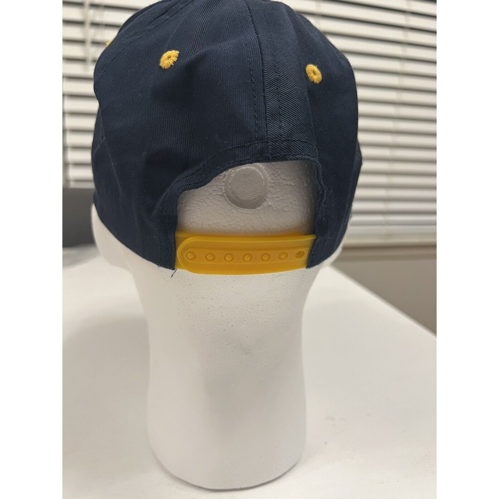 NBA Indiana Pacers Strapback Hat Blue Embroidered 90s NBA Blue Size ONE SIZE - 4 Thumbnail