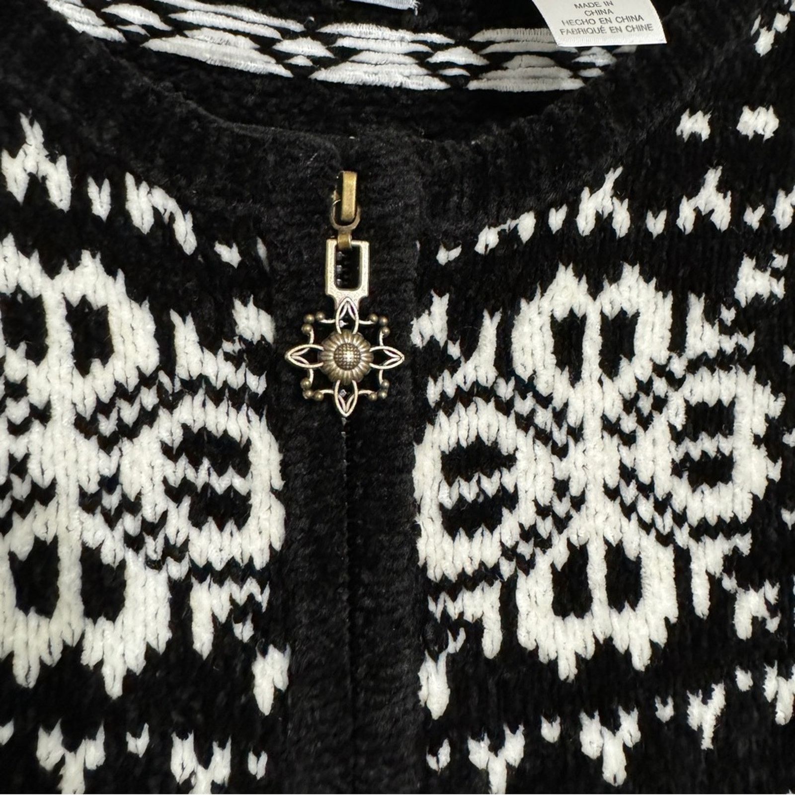 Other Alfred Dunner Fair Isle Ice Skaters Chenille Cardigan Size L / US 10 / IT 46 - 3 Thumbnail