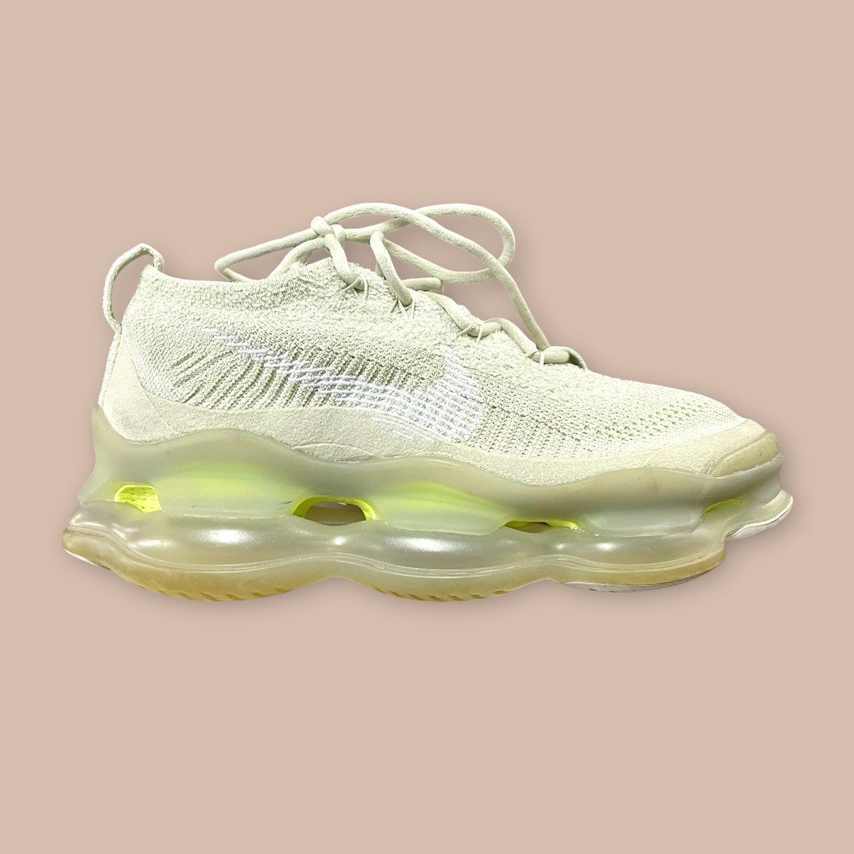 Nike WMNS Nike Air Max Scorpion Flyknit "Olive Aura" Size US 6.5 / IT 36.5 - 11 Thumbnail