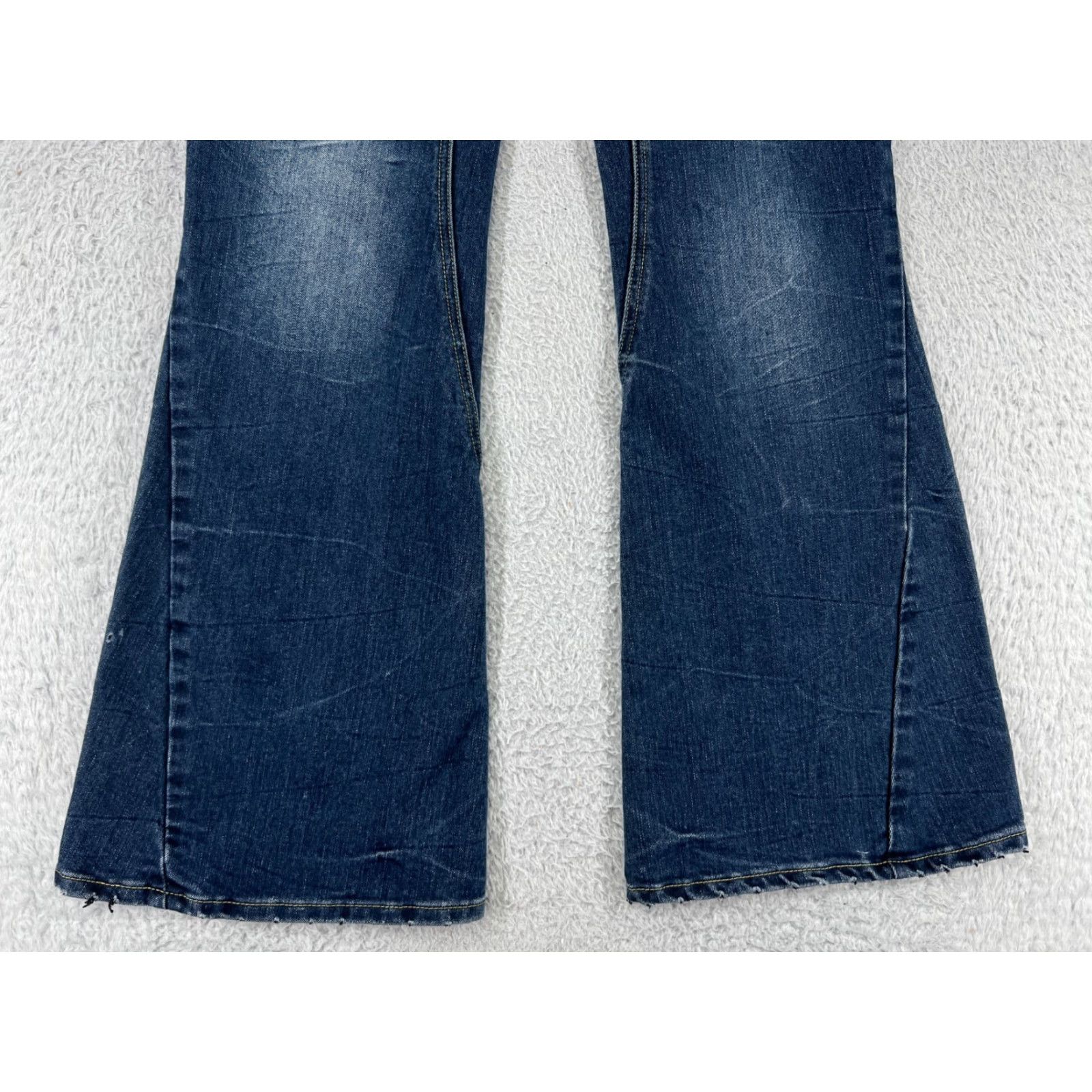 Vintage BISOU BISOU Jeans Womens 10 Blue Denim Flare Low Rise Medium Wash Cotton Size 32" / US 10 / IT 46 - 4 Thumbnail