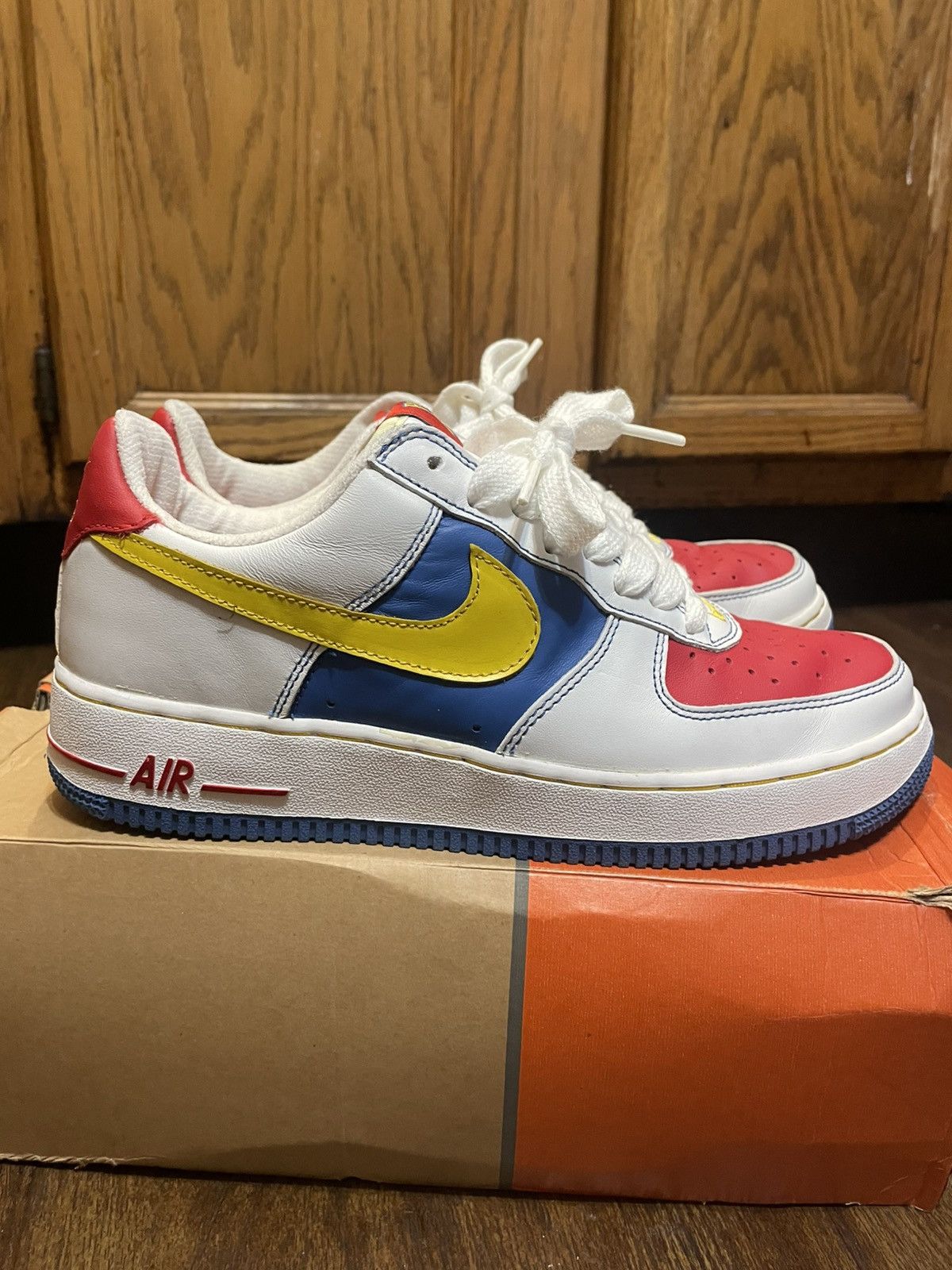 Nike × Vintage Nike Air Force 1 Remix Da Kickz 2004 Red Blue Yellow Size US 9 / EU 42 - 5 Thumbnail