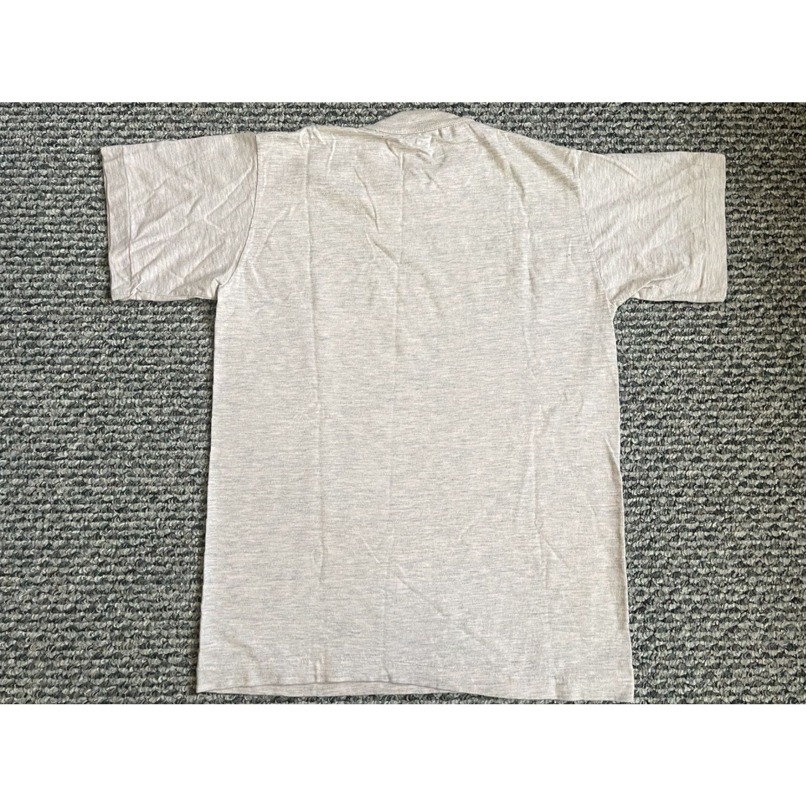 Hanes VINTAGE Hanes Columbia Shirt Adult Small S Short Sleeve Cotton 80s 90s Travel Gray Mens Size US S / EU 44-46 / 1 - 7 Thumbnail