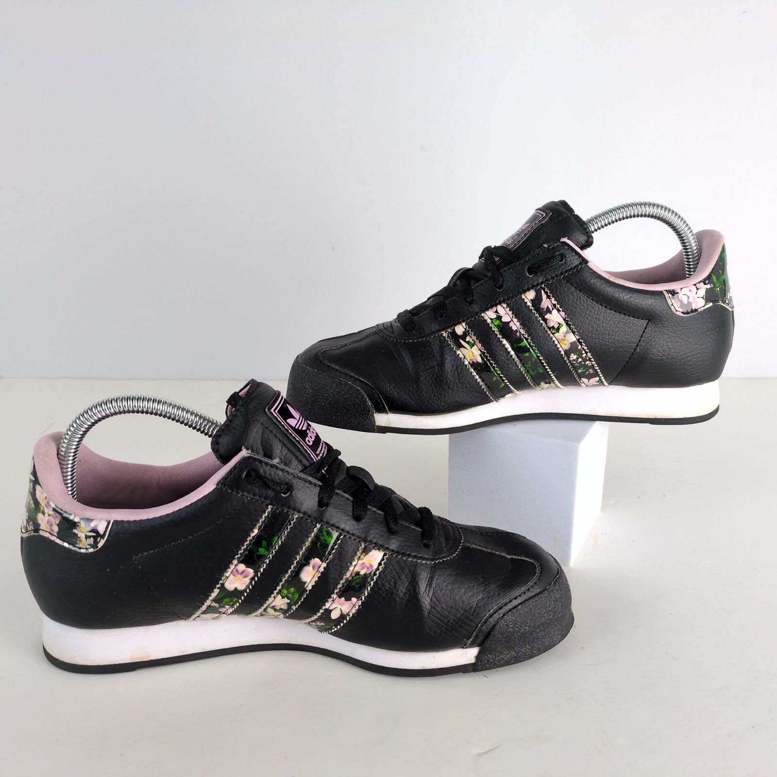 Adidas Adidas Originals Samoa Flower Orchid Women's 8 Sneakers Size US 8 / IT 38 - 3 Thumbnail