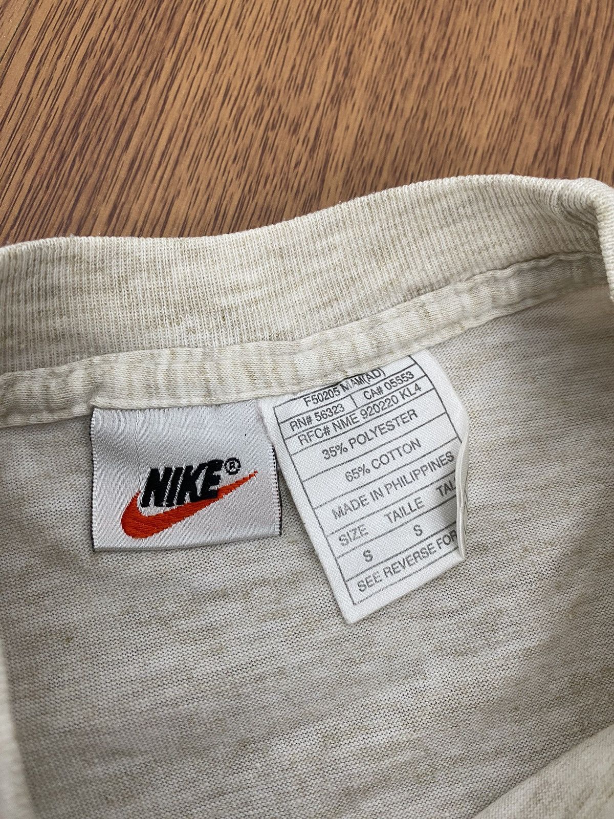 Nike × Vintage Vintage Nike big logo t-shirt Size US S / EU 44-46 / 1 - 4 Thumbnail
