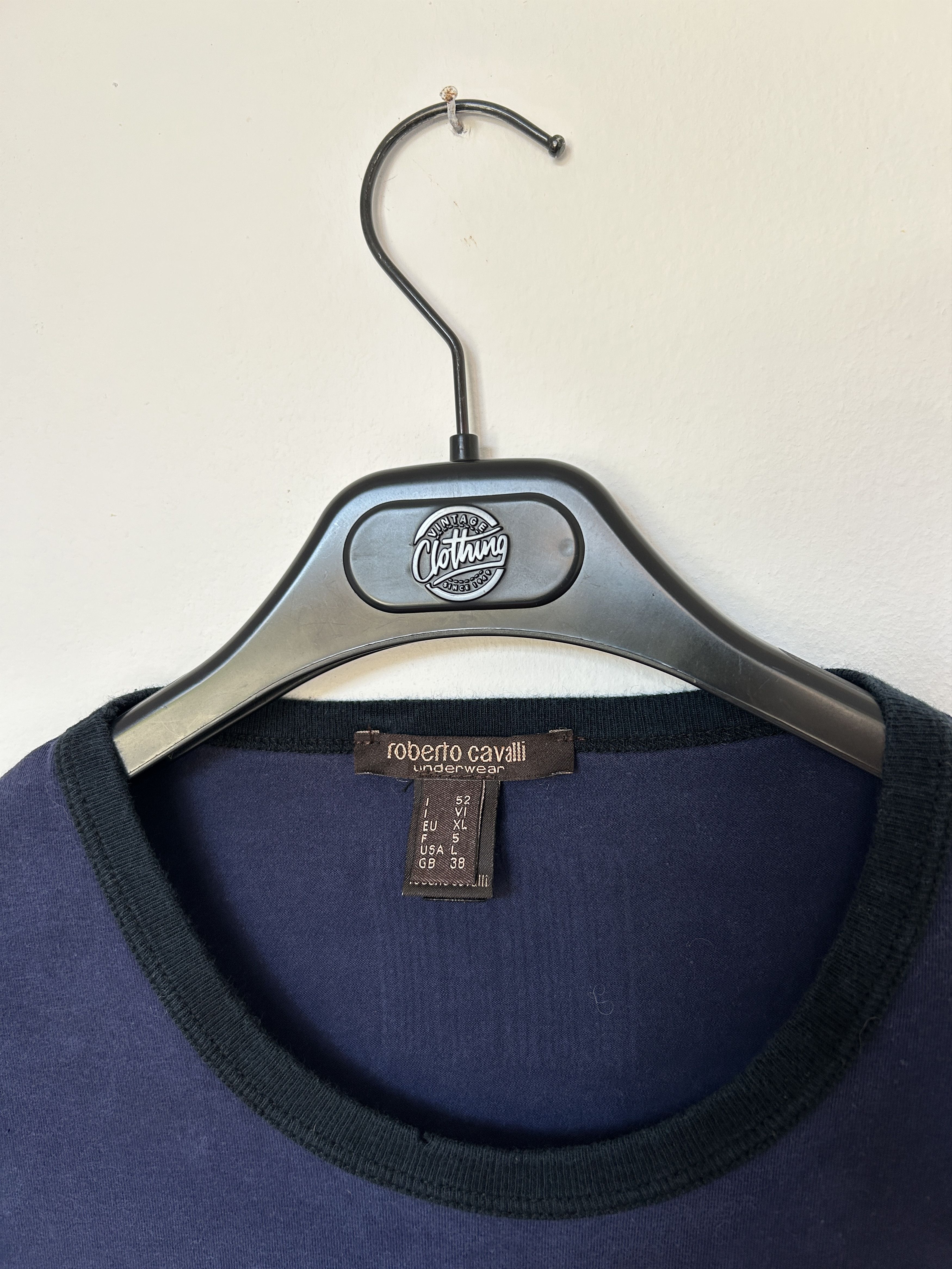 Roberto Cavalli Roberto Cavalli 3d Skull logo Longsleeve size L Size US L / EU 52-54 / 3 - 3 Thumbnail