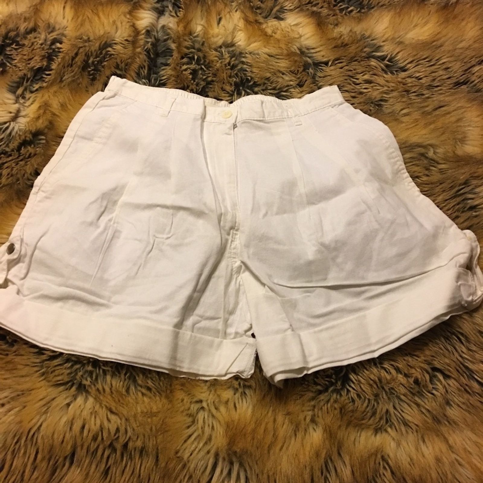 Other La Redoute white cuffed hem summer shorts NWOT 8 Size 30" / US 8 / IT 44 - 1 Thumbnail