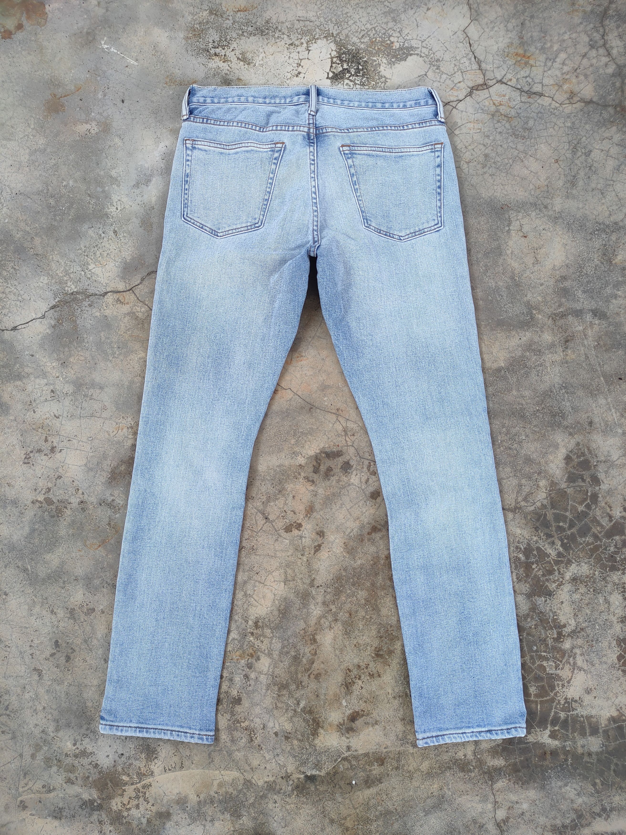 Japanese Brand VINTAGE JAPANESE FADED DISTRESSED JEANS PANTS Size US 32 / EU 48 - 8 Thumbnail