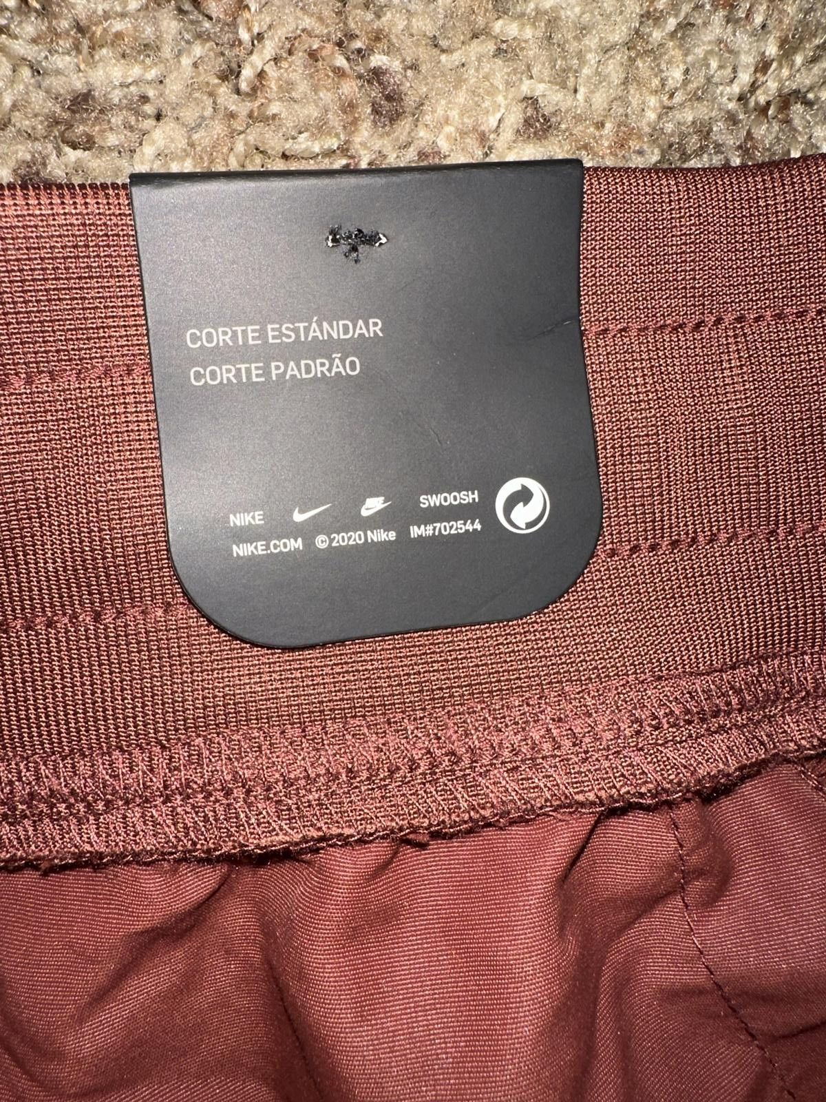 Nike Nike Women's Sportswear Nylon Brown Shorts Size 32" / US 10 / IT 46 - 11 Thumbnail