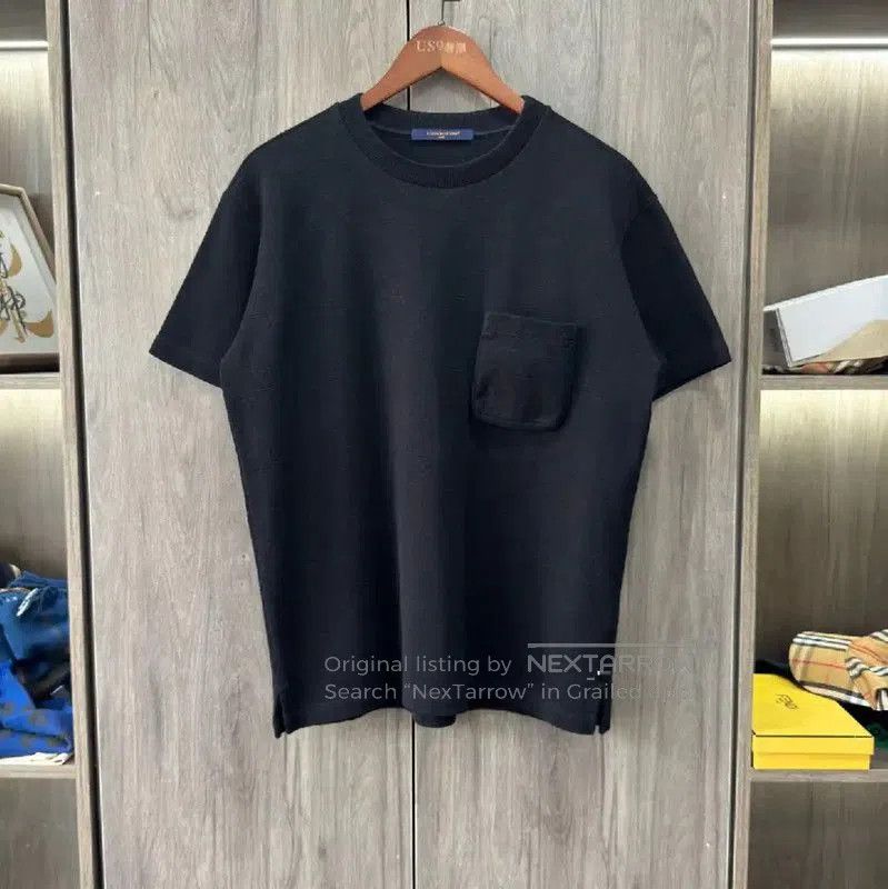 Louis Vuitton Louis Vuitton Black Leather T. Size M / US 6-8 / IT 42-44 - 1 Thumbnail