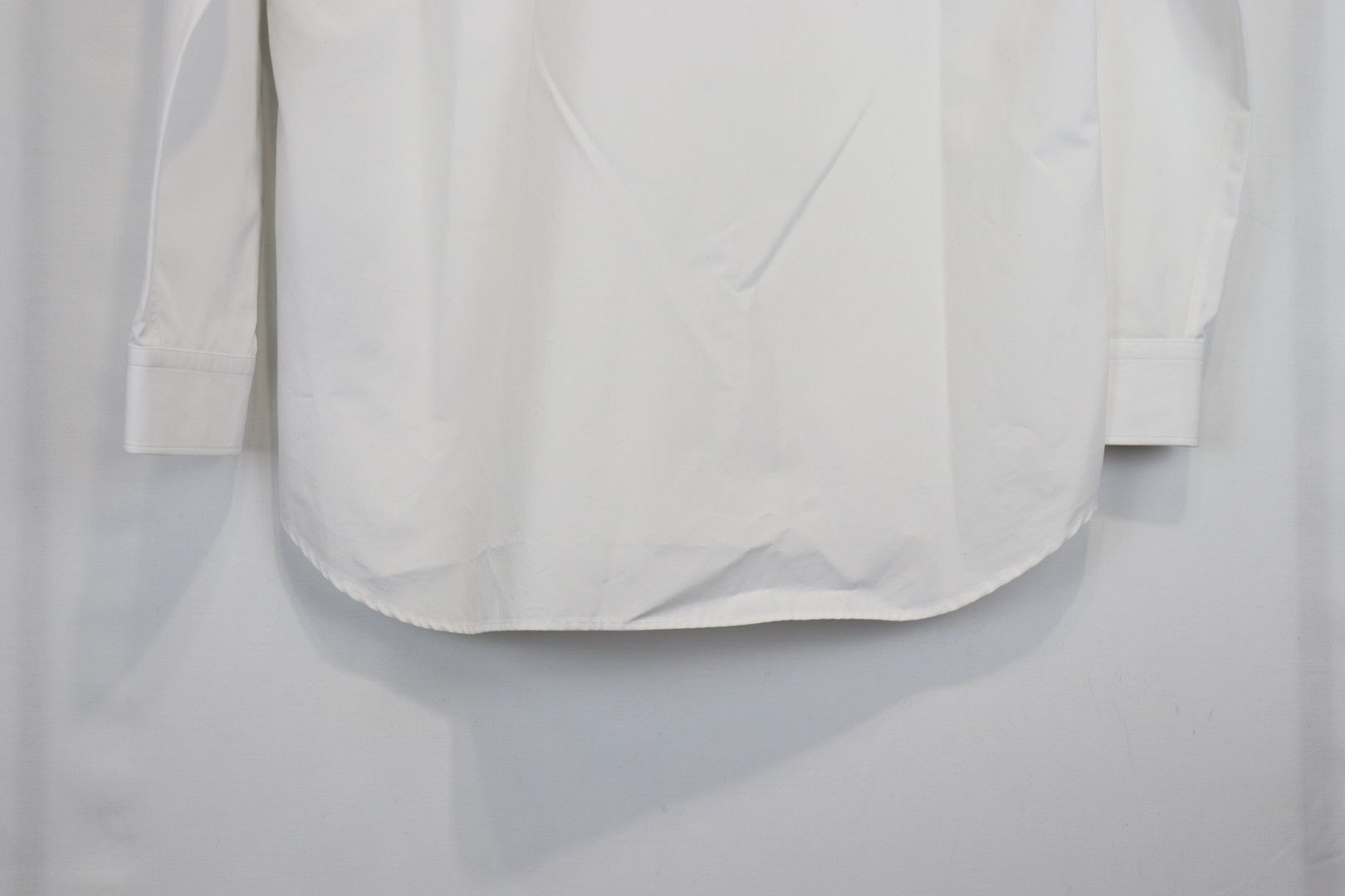 Balenciaga o1rshd1 Button Up Shirt in White Size US XS / EU 42 / 0 - 10 Thumbnail
