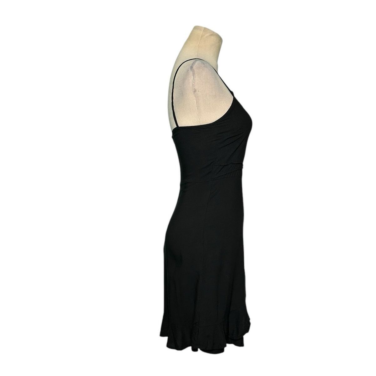 H&M H&M black ruffle summer mini dress size 0 Size XS / US 0-2 / IT 36-38 - 7 Thumbnail