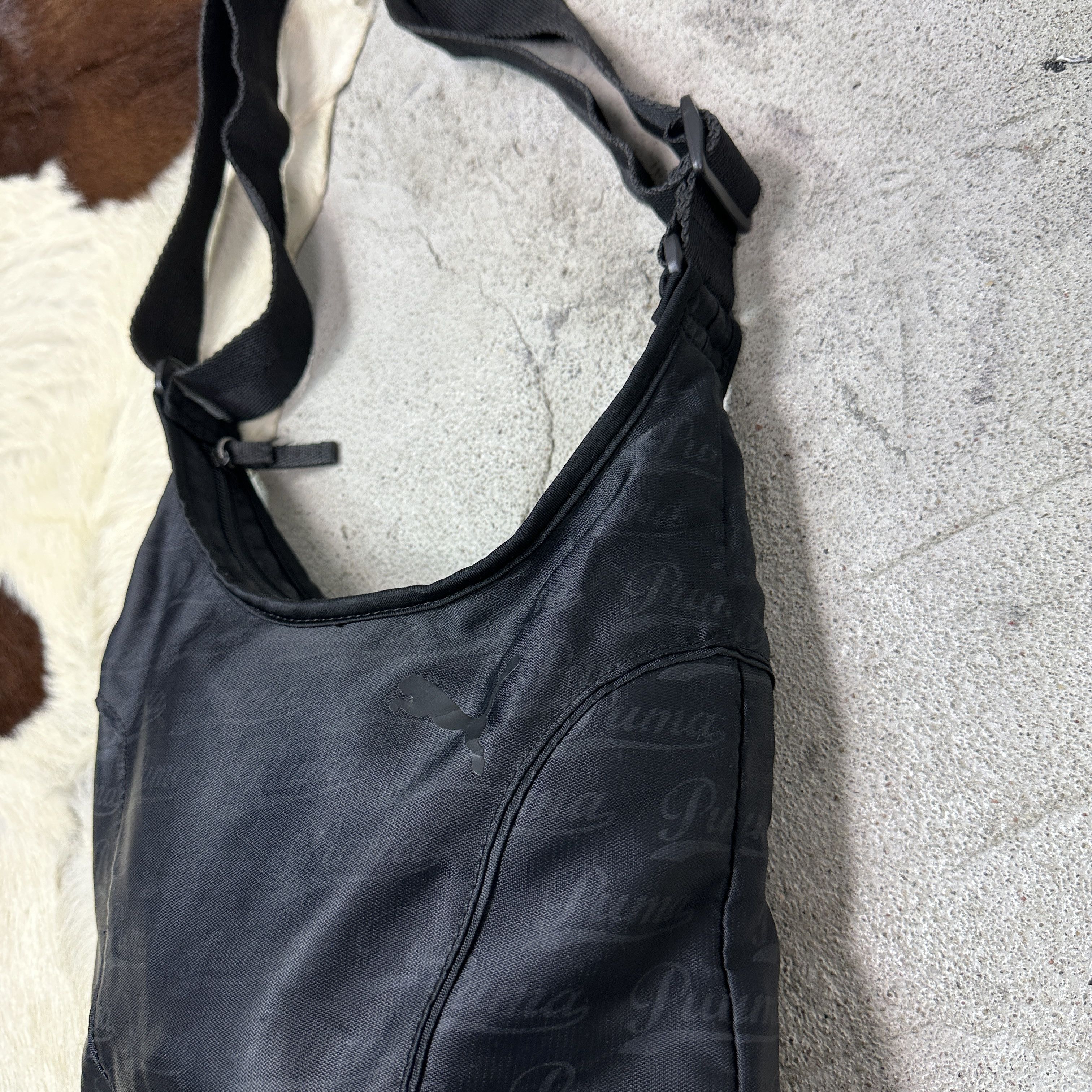 Vintage Vintage Streetwear Sporty Crossbody Nylon Puma Bag Y2K Size ONE SIZE - 3 Thumbnail