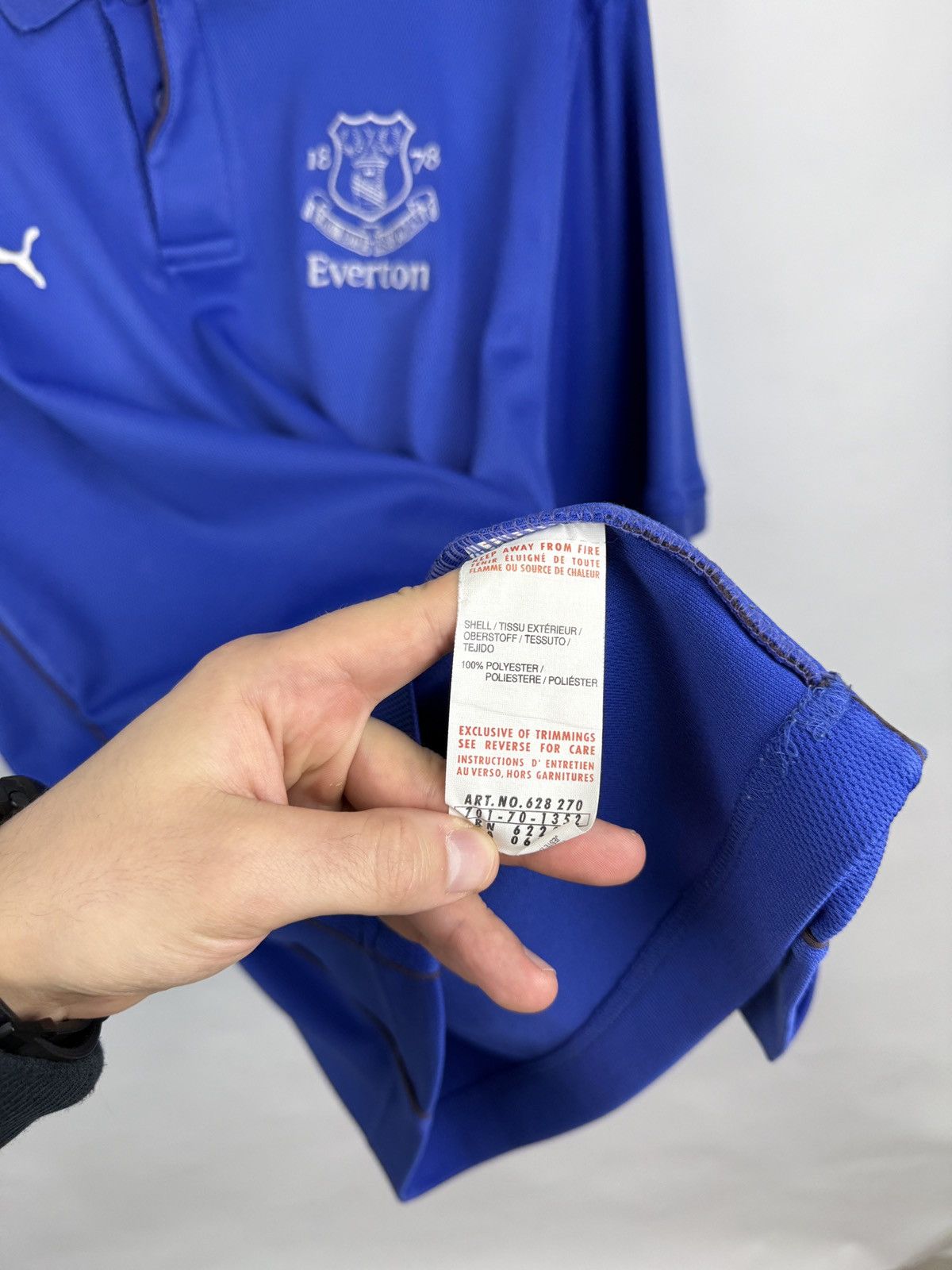 Puma 🏴󠁧󠁢󠁥󠁮󠁧󠁿 Vintage 90s Puma Everton Soccer Polo T-Shirt Retro Rare Size US M / EU 48-50 / 2 - 6 Thumbnail