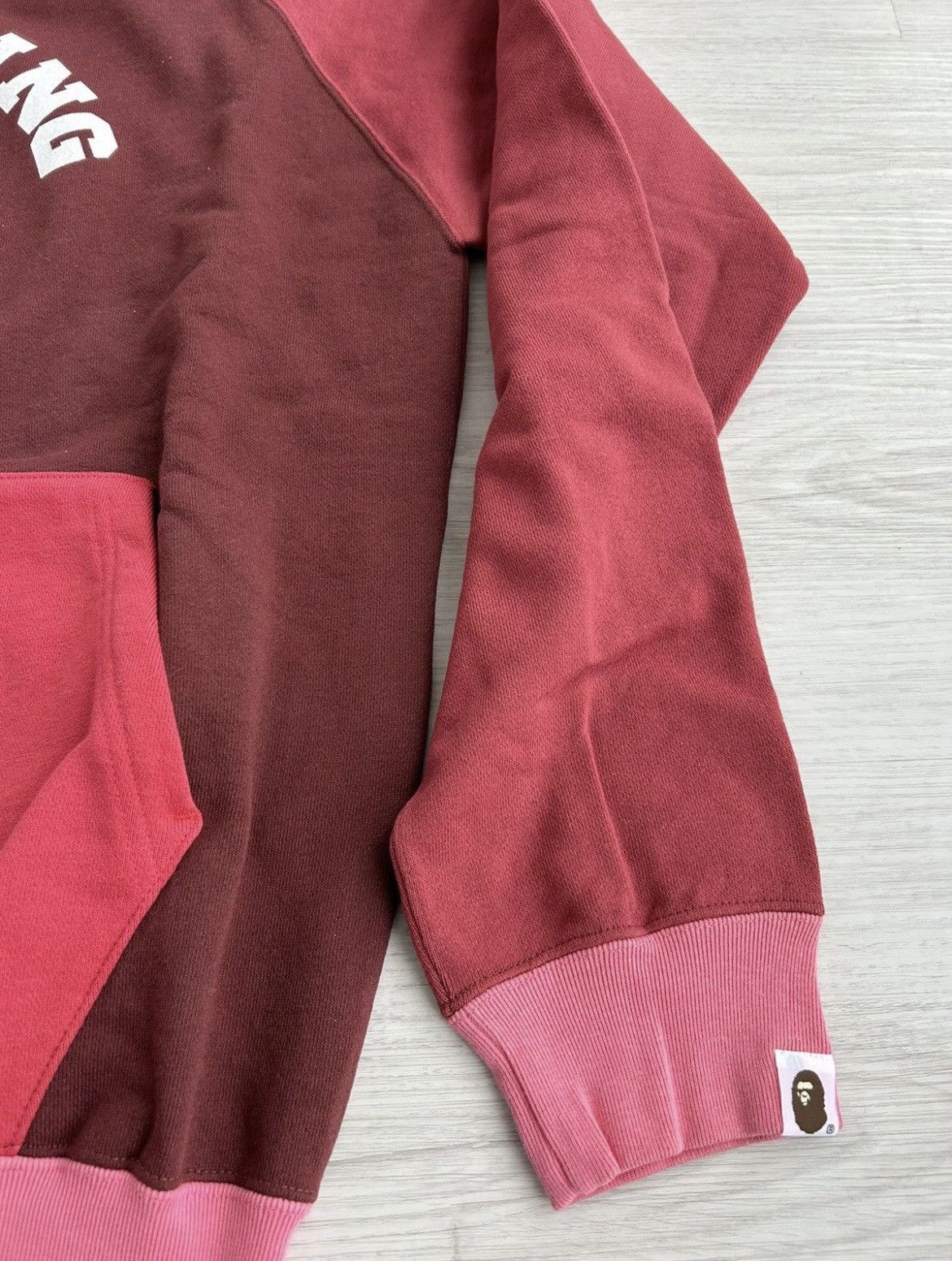 Bape RARE OG 2006 A BATHING APE RED CAMO COLLEGE LOGO FULLZIP Size US M / EU 48-50 / 2 - 9 Thumbnail