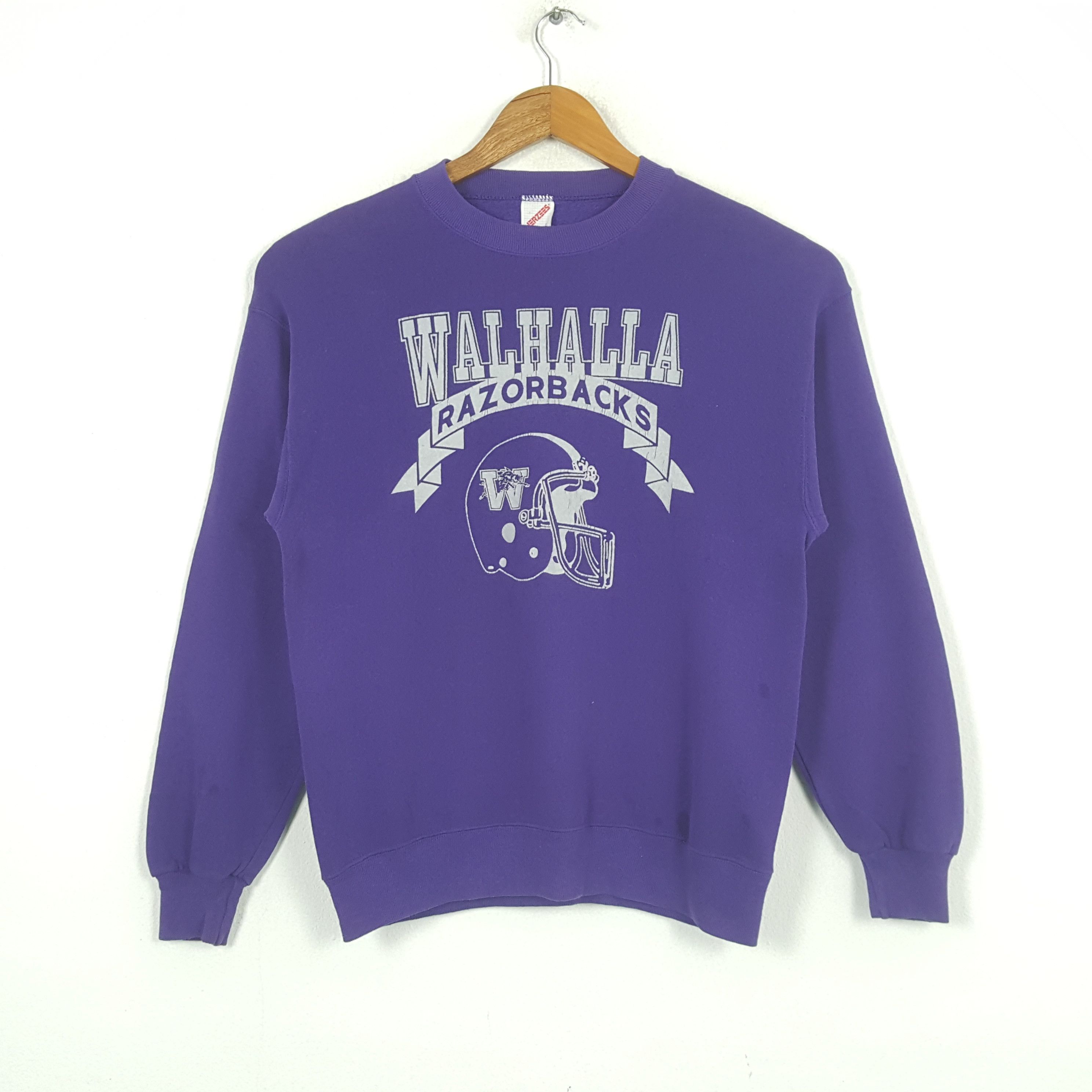 Vintage WALHALLA RAZORBACKS NFL Team Sweatshirt C286N27