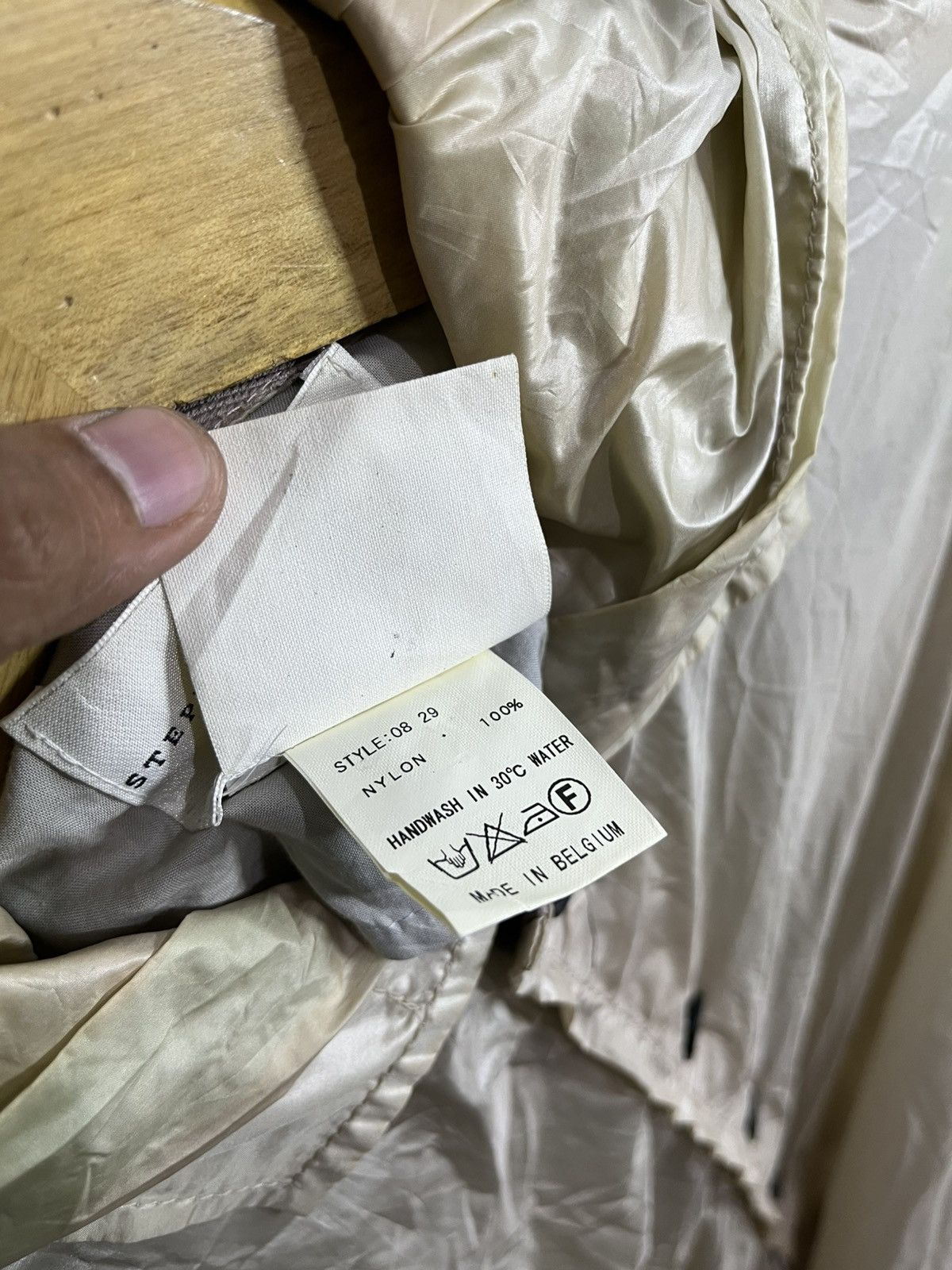Stephan Schneider 2000s stephan schneider archive nylon jacket Size US M / EU 48-50 / 2 - 8 Thumbnail