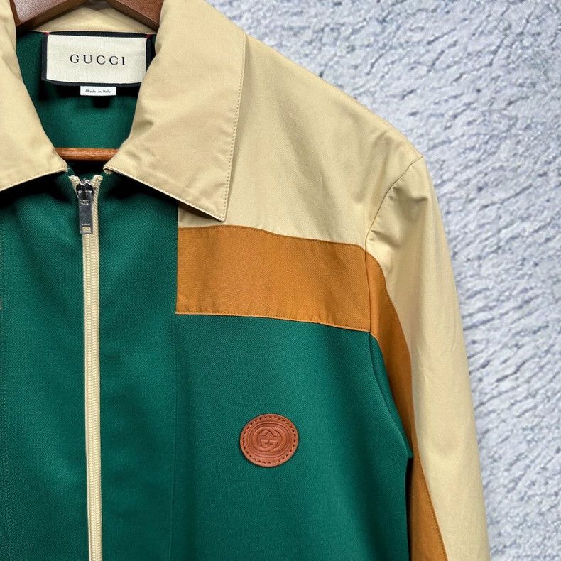 Gucci GucciLogo logo beige and green color block lapel zipper jac Size US S / EU 44-46 / 1 - 3 Thumbnail