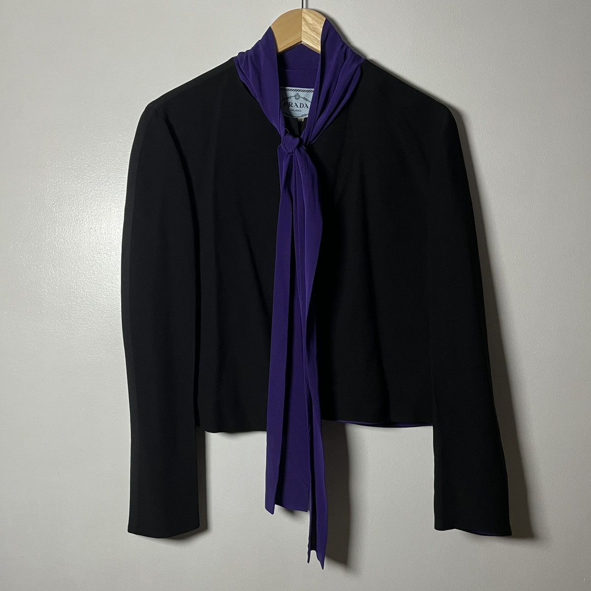Prada Prada 2014 Black Jacket Size M / US 6-8 / IT 42-44 - 1 Thumbnail