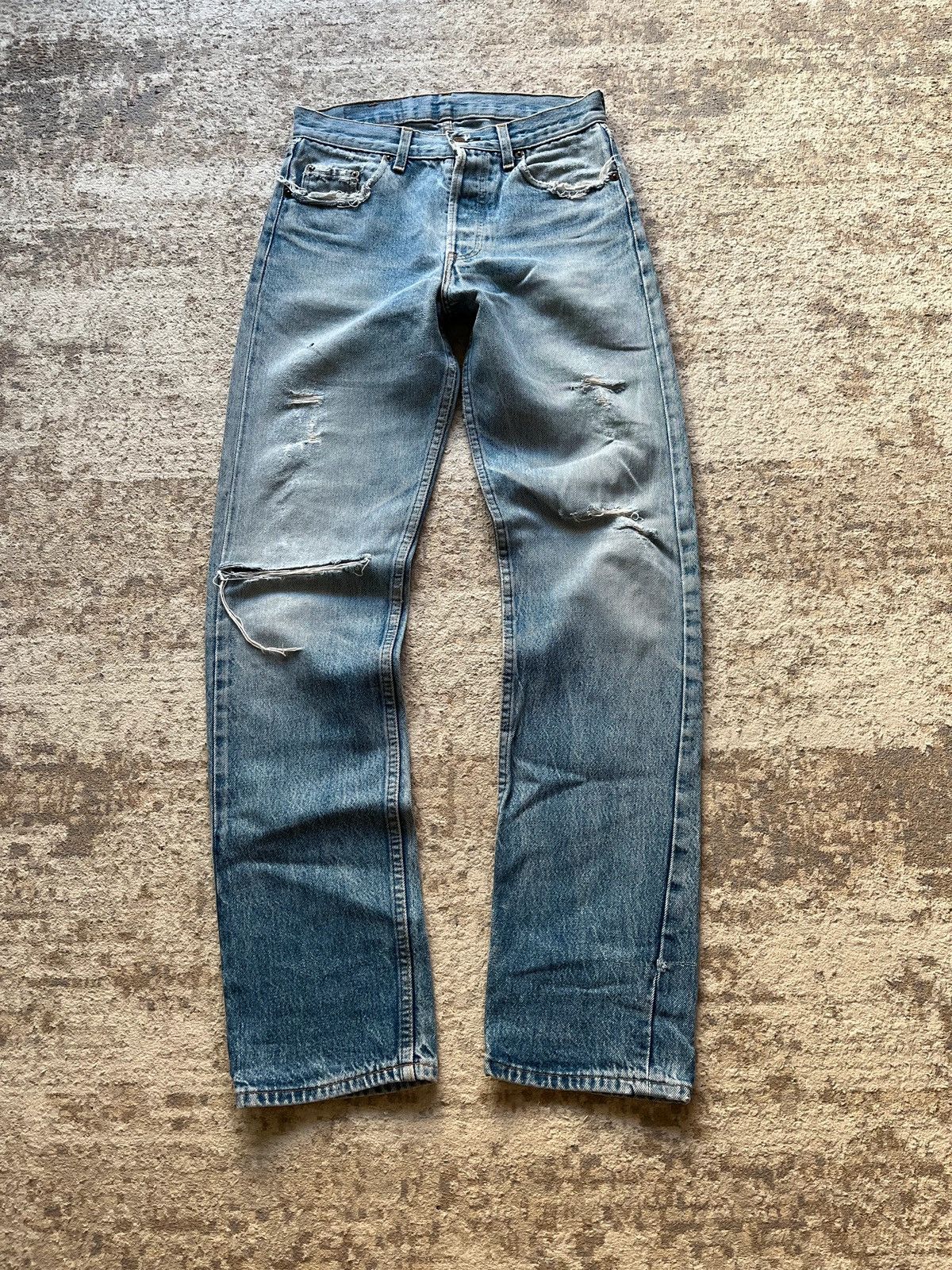 Levi's Levi’s Made In France Jeans Sz W29 L36 Distressed Jeans Size 29" - 1 Thumbnail