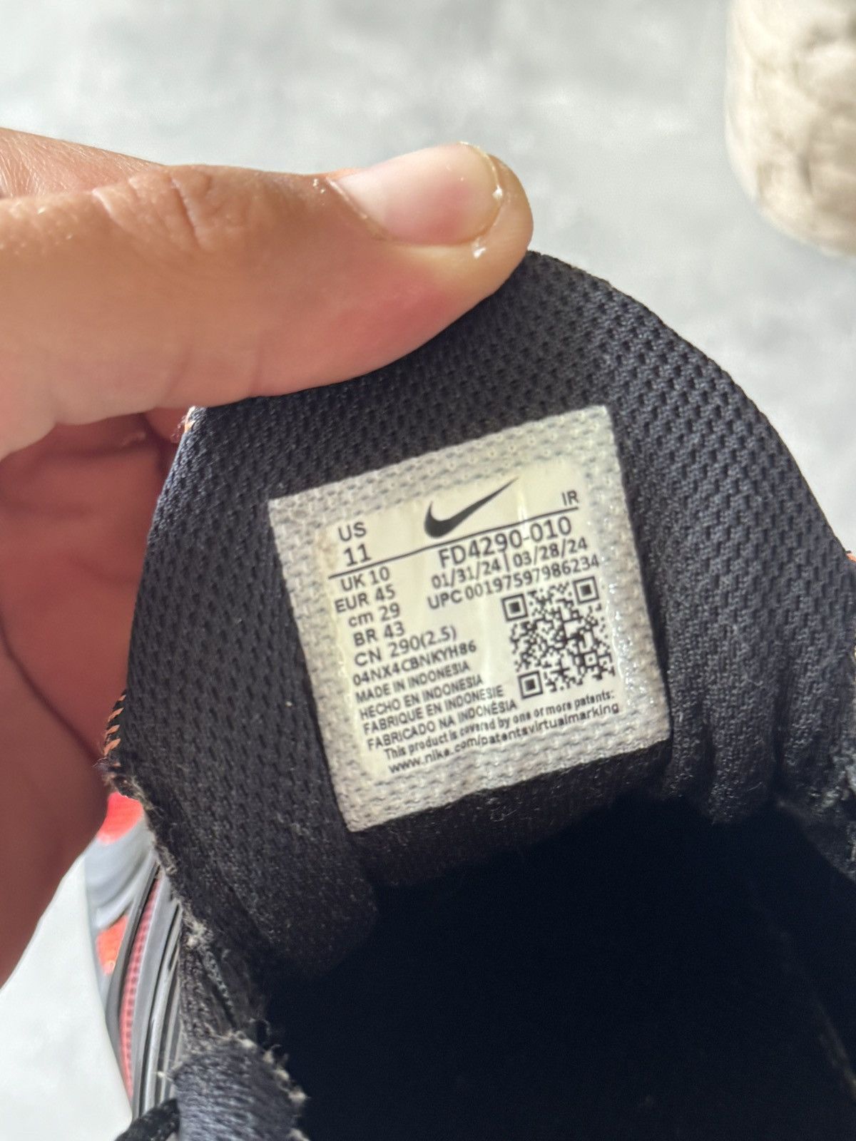 Nike NIKE AIR MAX PLUS DRIFT Size US 11 / EU 44 - 12 Thumbnail