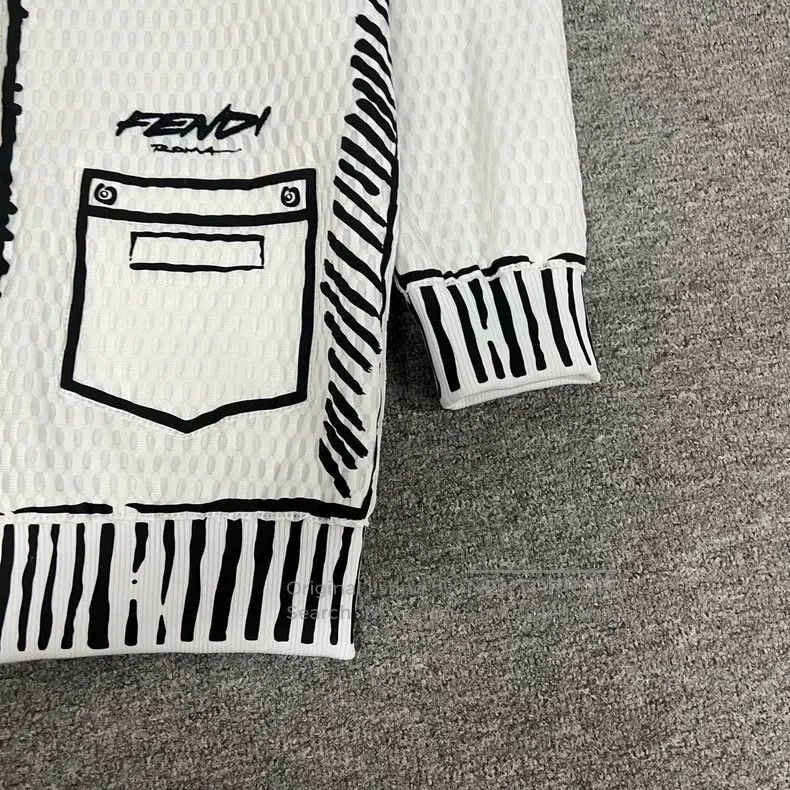 Fendi Fendi Cartoon style graffiti letter print cardigan jacket Size XS / US 0-2 / IT 36-38 - 2 Thumbnail