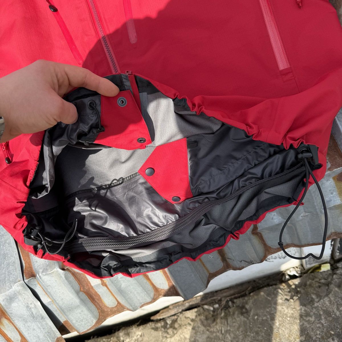 Arc'teryx Arc’teryx Gore-Tex Pro CMH Heli-Skiing Jacket Alpha SV Size US XL / EU 56 / 4 - 7 Thumbnail