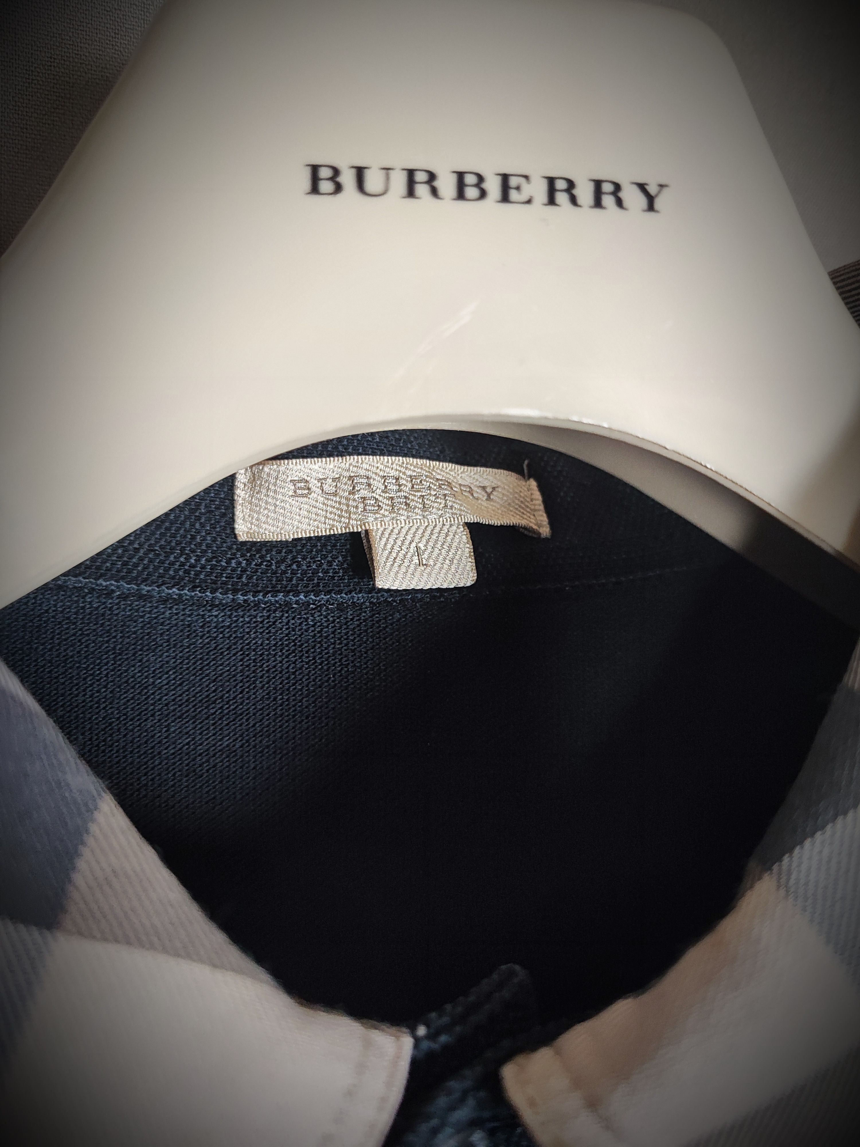 Burberry 🔥 Burberry Polo size L Black 🔥 Size US L / EU 52-54 / 3 - 3 Thumbnail