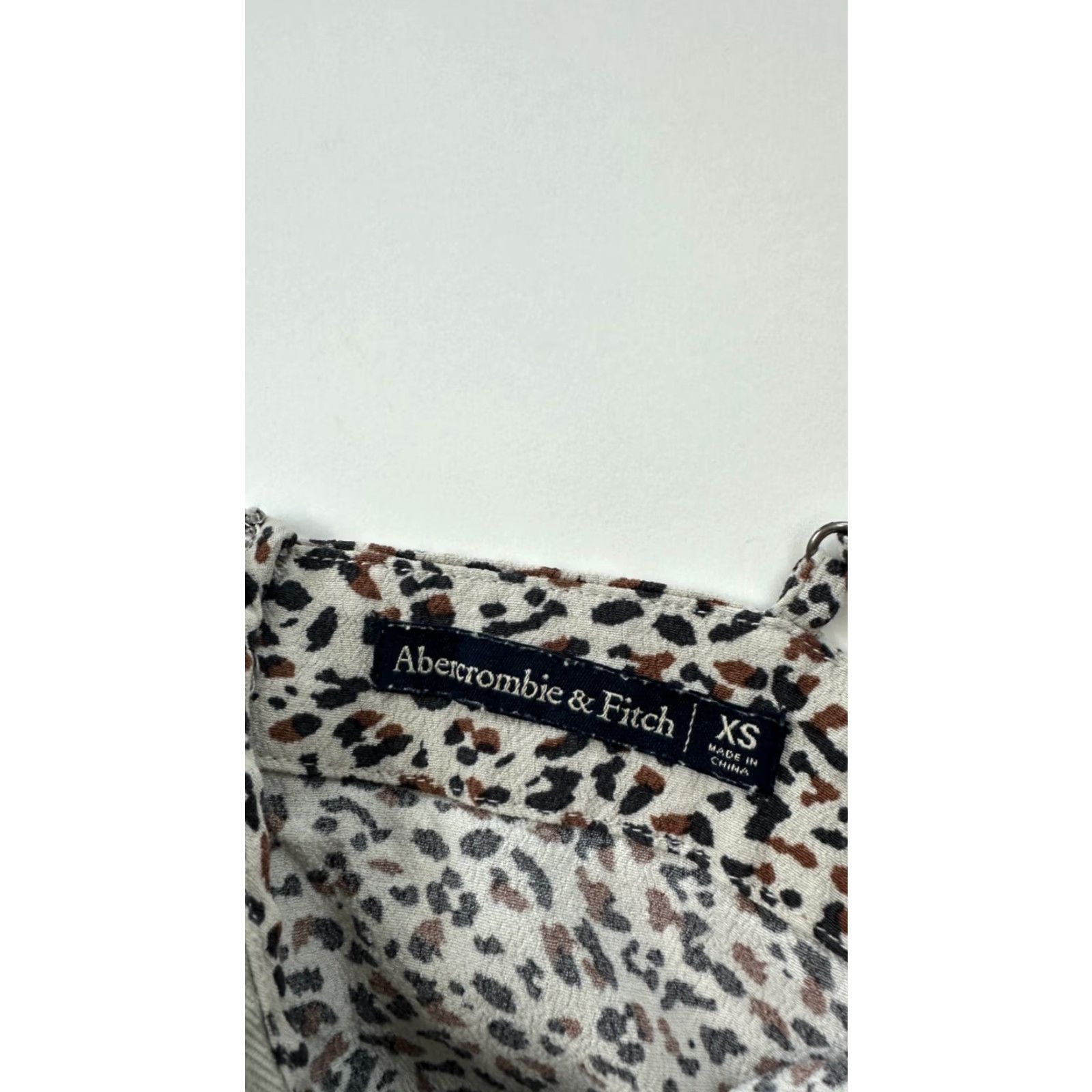 Abercrombie & Fitch Abercrombie & Fitch Dress Womens XS Beige Leopard Print Mini Wrap Front Back Zip Size XS / US 0-2 / IT 36-38 - 3 Thumbnail