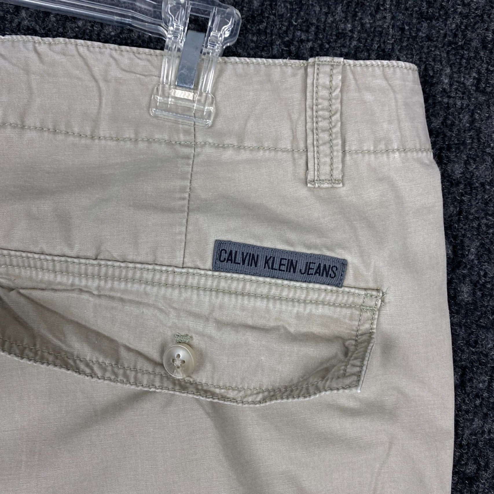 Calvin Klein VINTAGE Calvin Klein Cargo Shorts Mens 36 Beige Baggy 90s y2k Grunge Cargo Pocket Distressed 11in Inseam Cotton Regular Men Size US 36 / EU 52 - 3 Thumbnail