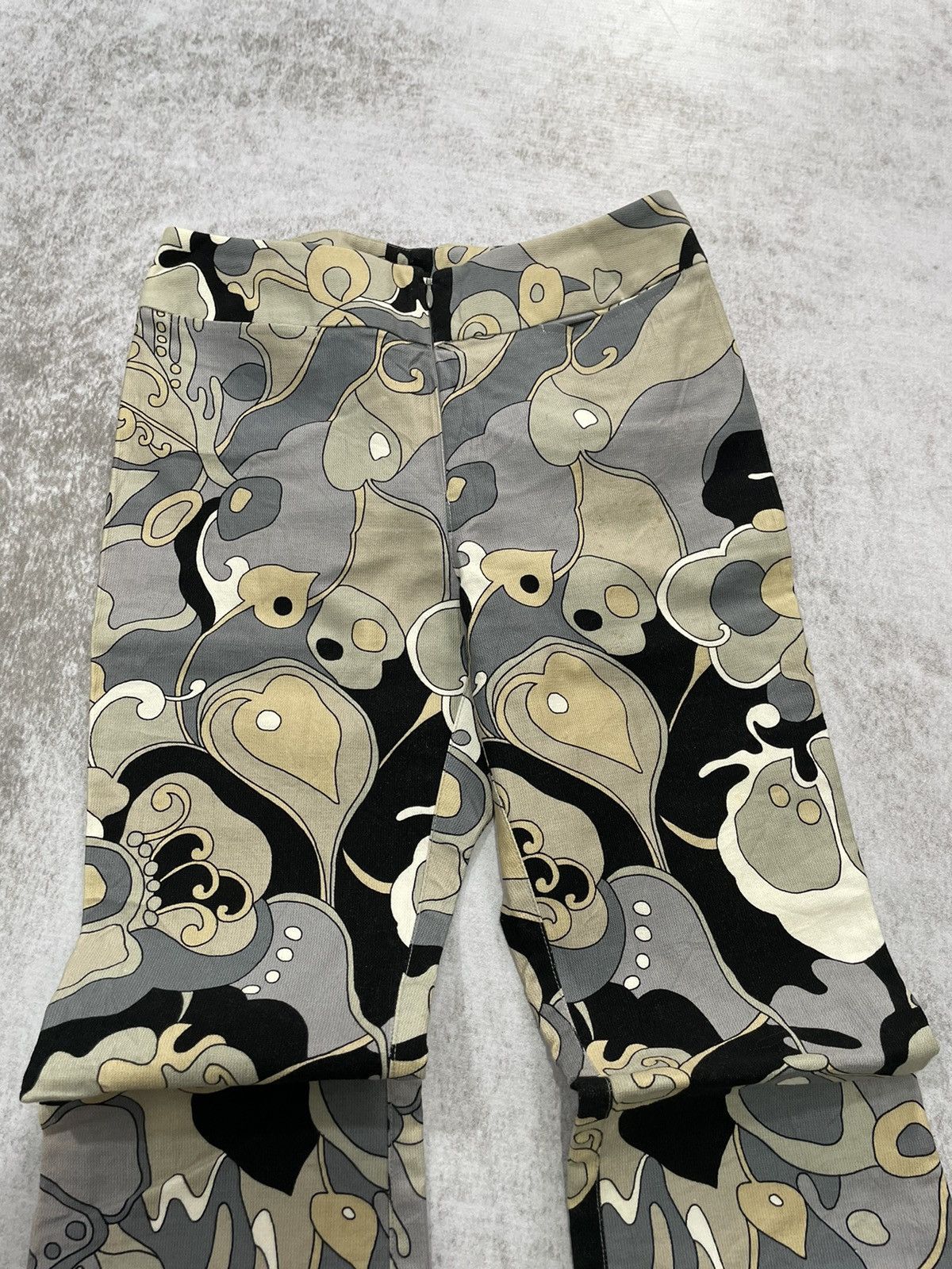 Katharine Hamnett London Katharine hamnett london flare pants aop y2k style Size 26" / US 2 / IT 38 - 4 Thumbnail