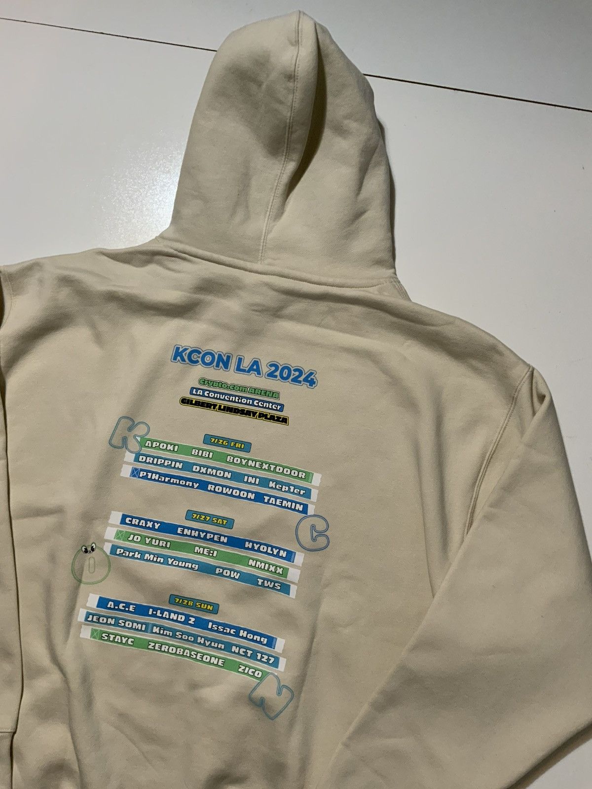 Other KCON Los Angeles 2024 K Pop Artist Festival Merch Hoodie Size US XL / EU 56 / 4 - 4 Thumbnail