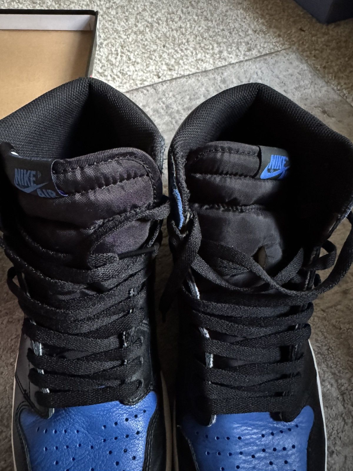 Jordan Brand Jordan 1 Royal 2017 Size US 11.5 / EU 44-45 - 9 Thumbnail