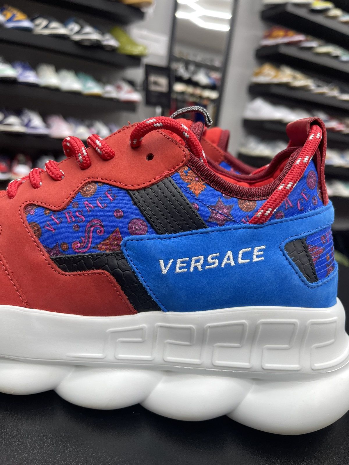 Versace Size 8US/41 - Versace $1075 Red/Blue Barocco Chain Reaction Size US 8 / EU 41 - 5 Thumbnail
