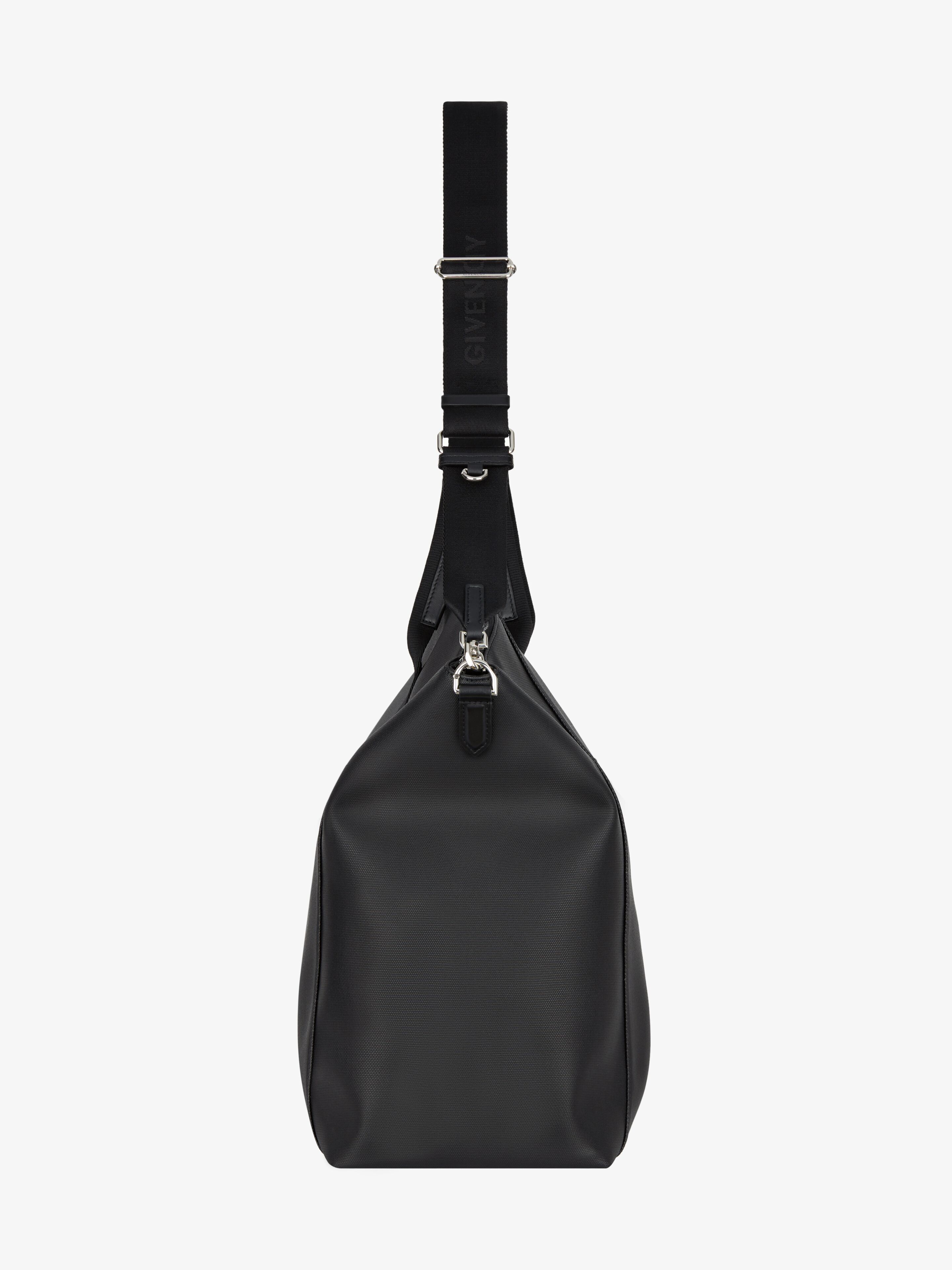 Givenchy o1w1db10925 Size: OS / Antigona Sports Bag in Black Size ONE SIZE - 3 Thumbnail