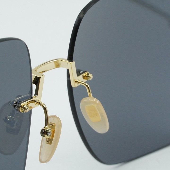 Gucci Gucci GG1147S 001 Sunglasses Gold Butterfly Frame, Grey Size ONE SIZE - 4 Thumbnail