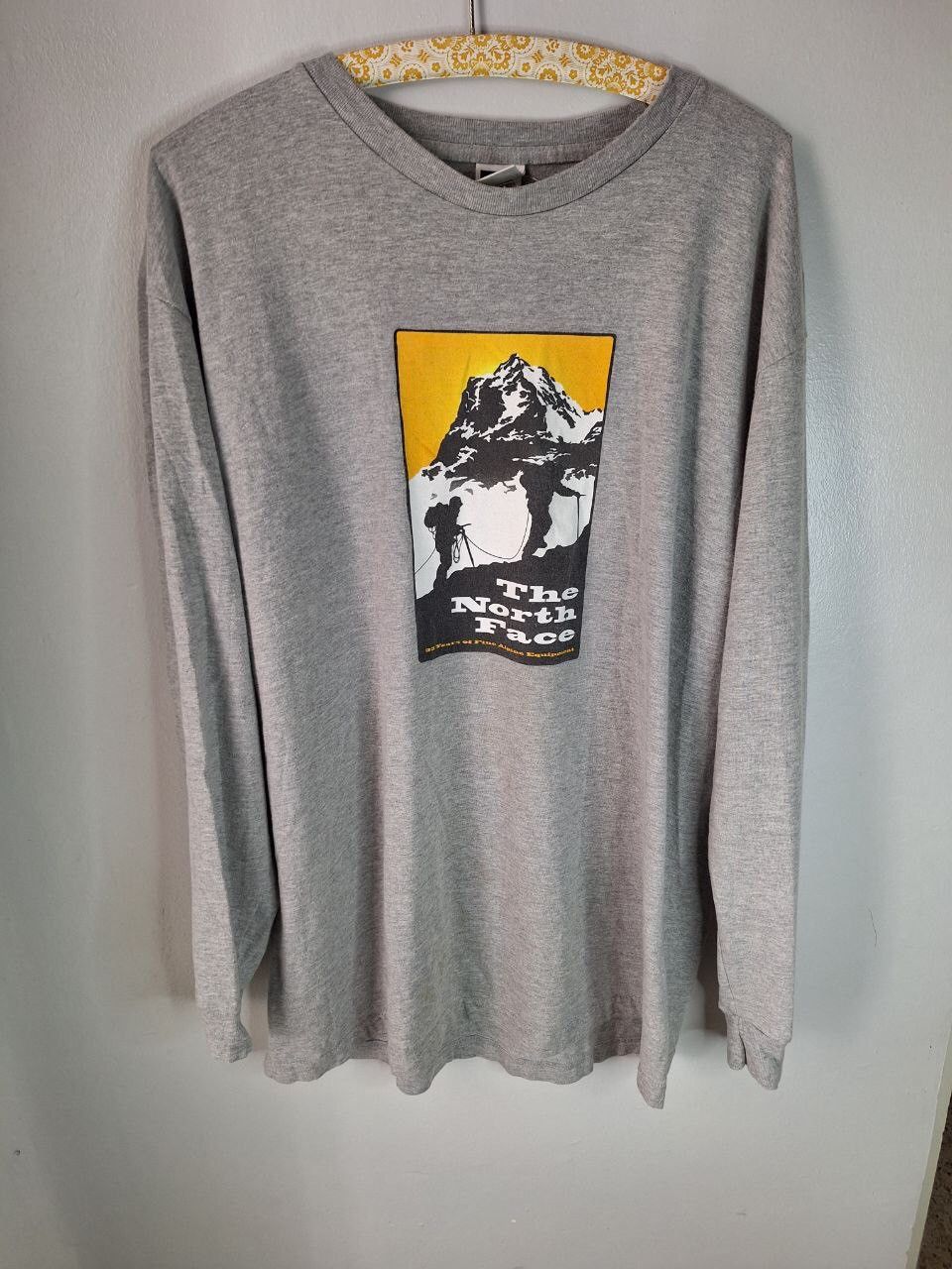 The North Face × Vintage Vintage 90s The North Face hiking print Long Sleeve T Shirt Size US L / EU 52-54 / 3 - 1 Thumbnail