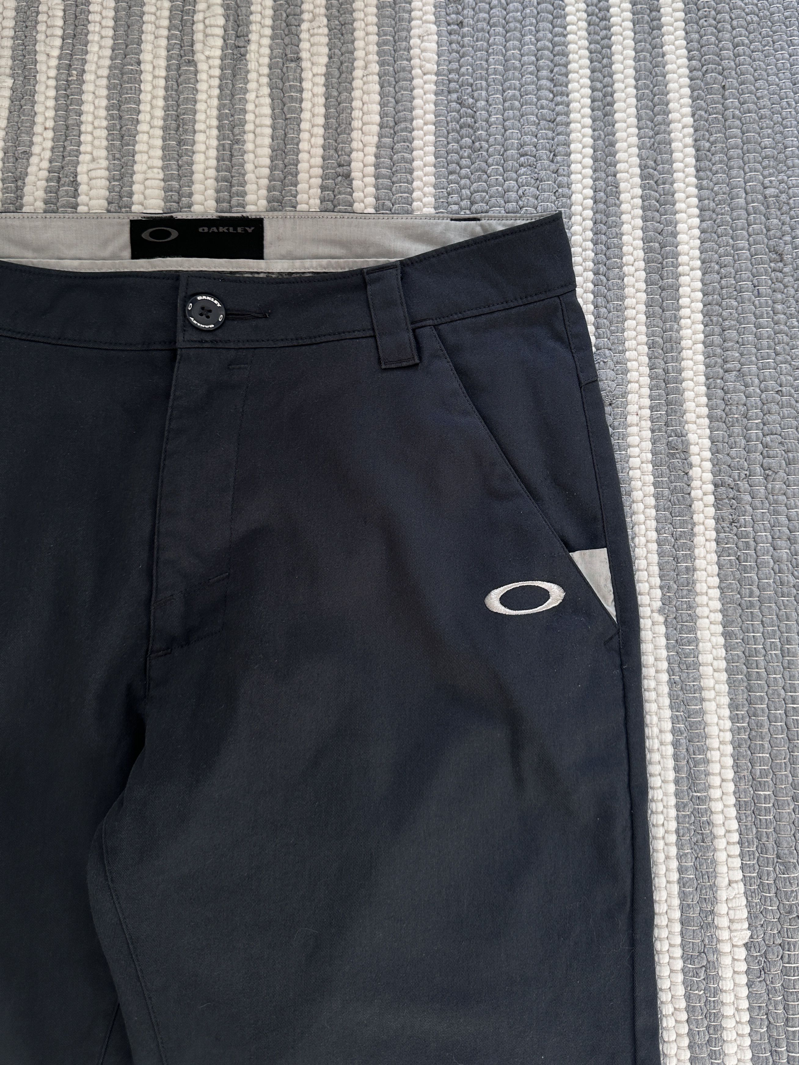 Oakley Vintage Oakley Navy Pants Trousers Size US 32 / EU 48 - 4 Thumbnail