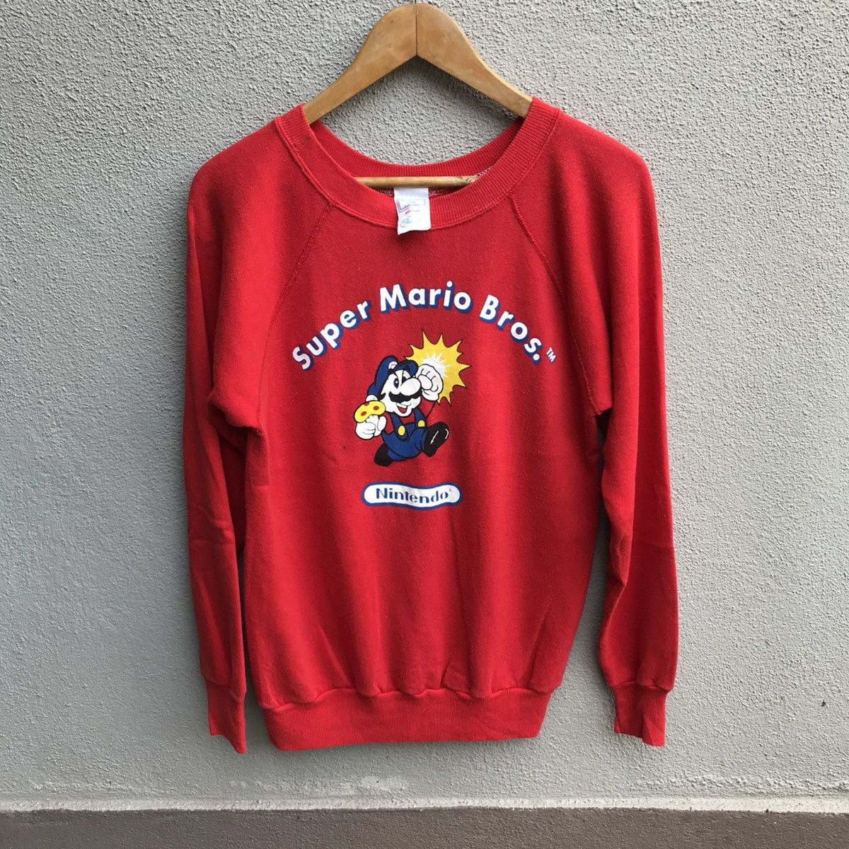 Nintendo Vintage rare 80s NINTENDO Super Mario game Size US M / EU 48-50 / 2 - 1 Thumbnail