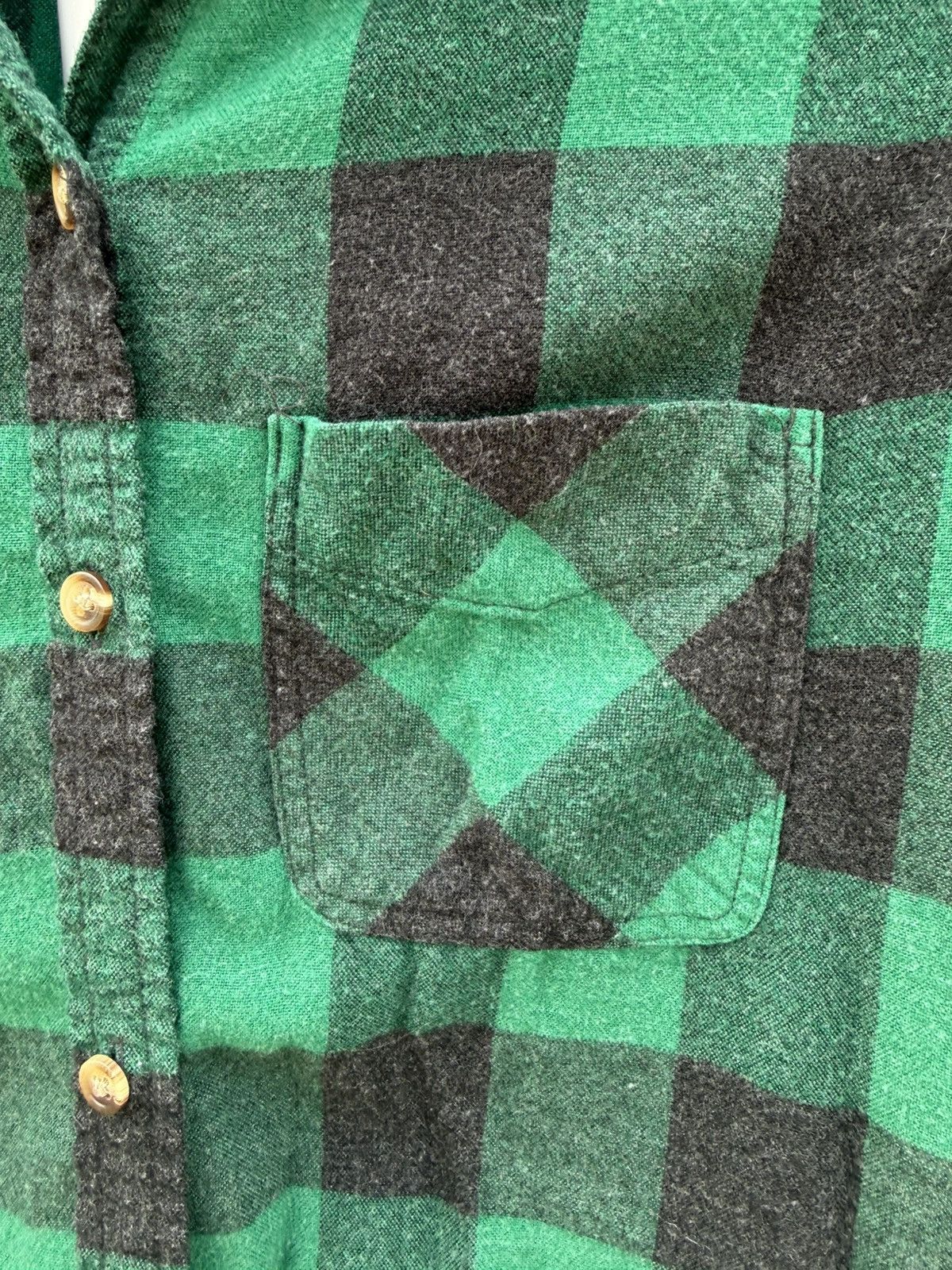 American Eagle Outfitters American Eagle Green & Black Plaid Flannel Shirt Boyfriend Size XS / US 0-2 / IT 36-38 - 3 Thumbnail
