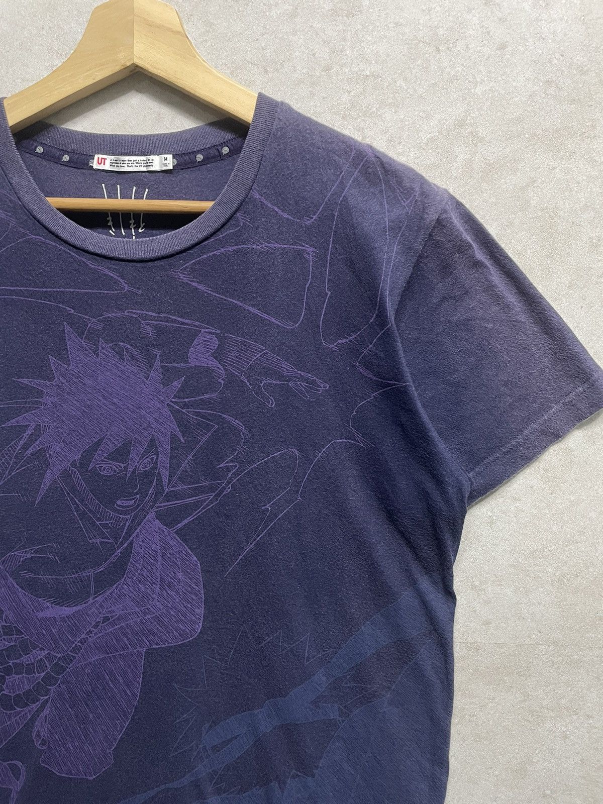 Anime × Japanese Brand Uniqlo Sasuke Naruto Shippuden Anime Tee Size US M / EU 48-50 / 2 - 3 Thumbnail