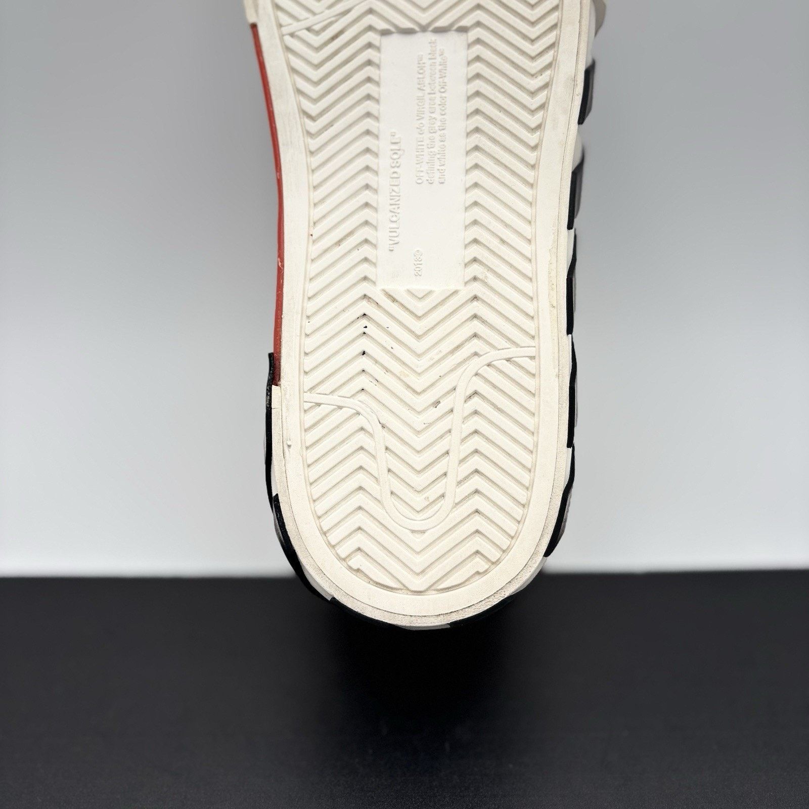 Off-White Off-White Vulc Sneaker ' White ' | GOOD CONDITION! Size US 7 / EU 40 - 19 Thumbnail
