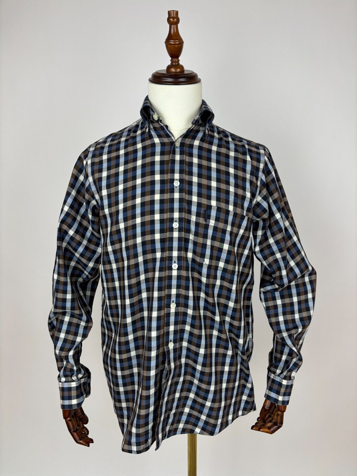 Aquascutum VTG Aquascutum of London Check Shirt Pocket Shirt Size US S / EU 44-46 / 1 - 3 Thumbnail
