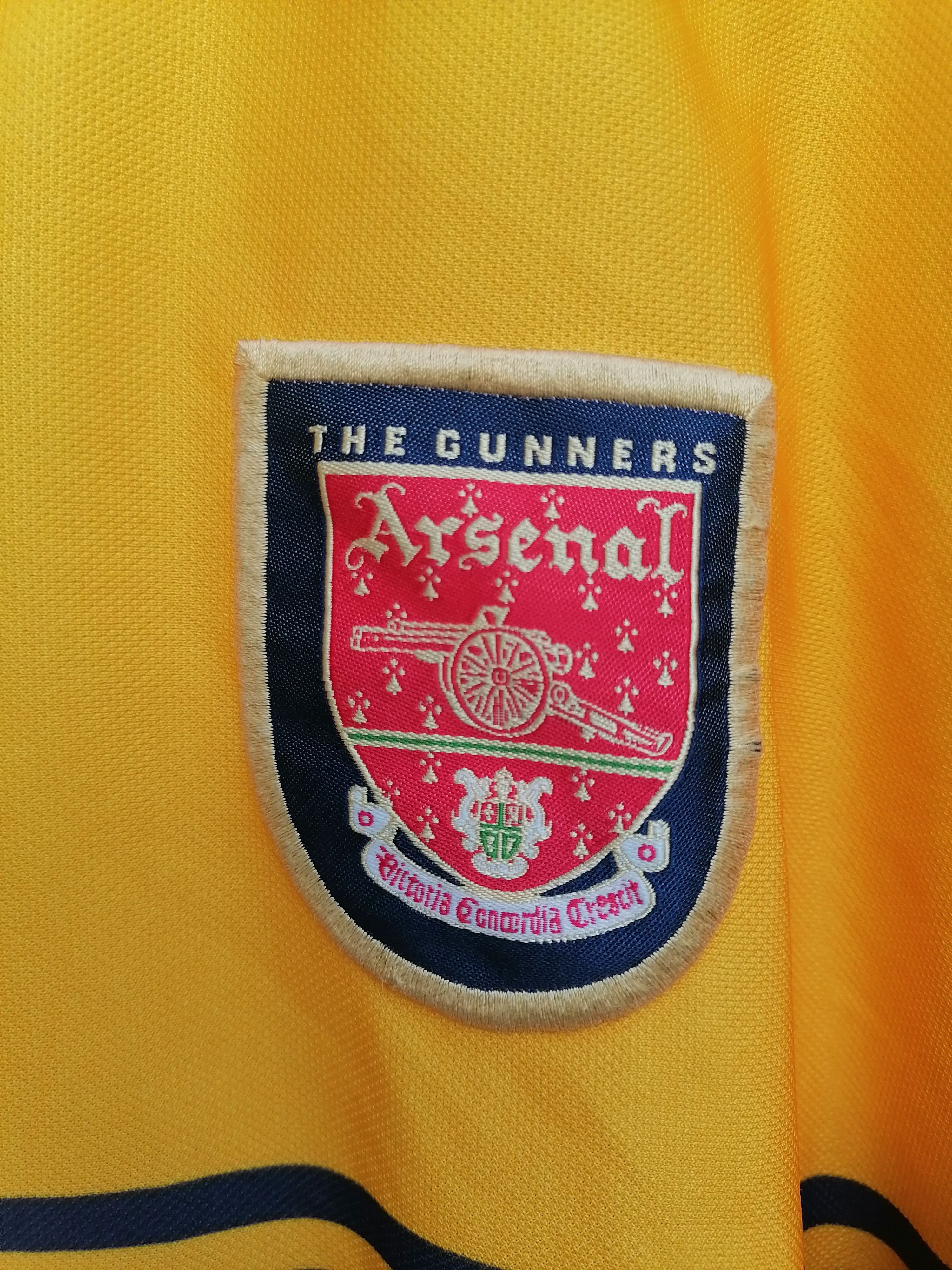 Nike × Vintage Vintage Arsenal JVC 97-99 Away Football Jersey Size US M / EU 48-50 / 2 - 2 Thumbnail