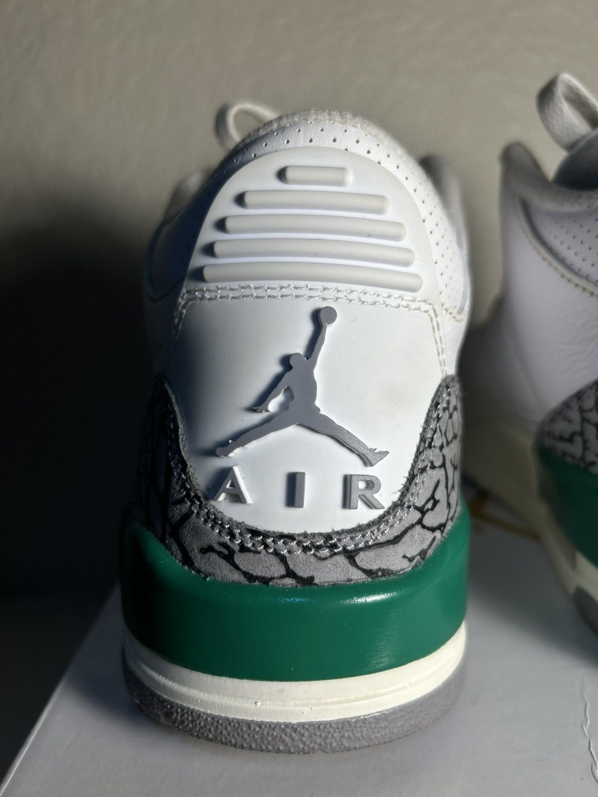 Jordan Brand Air jordan 3 retro (lucky green) Size US 8.5 / EU 41-42 - 9 Thumbnail