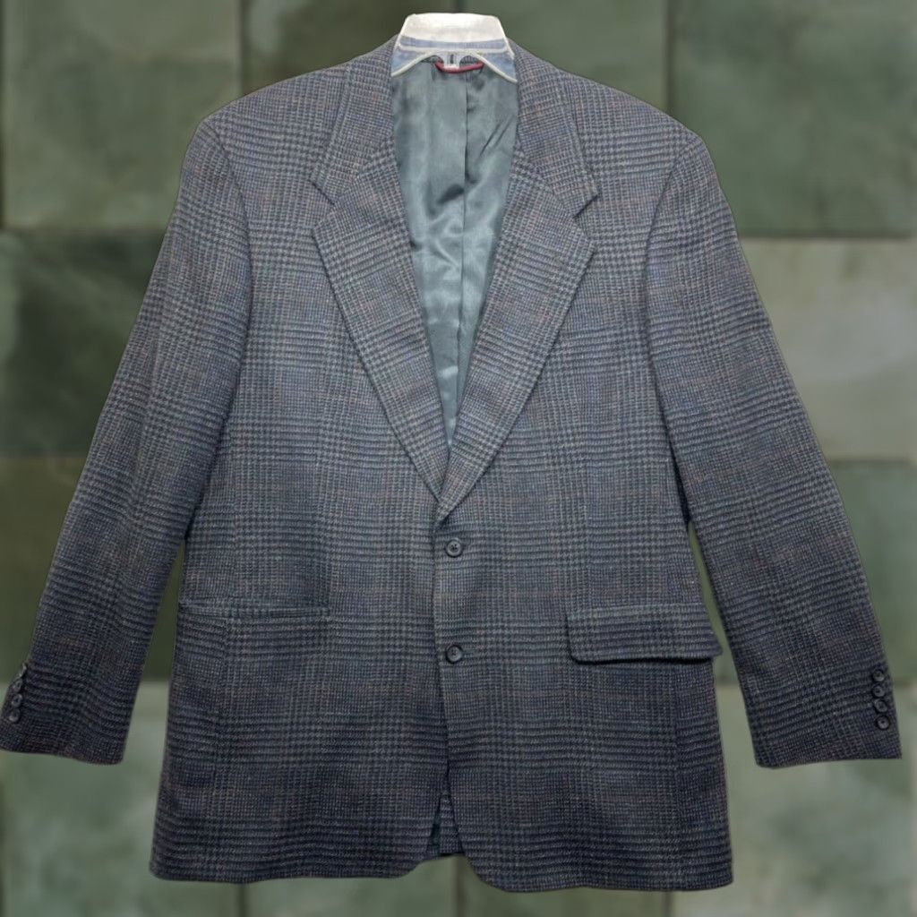 Hart Schaffner Marx Hart Schaffner Marx Blazer Mens 44 Regular Gray Plaid 2 Piece Suit Size 44R - 1 Thumbnail