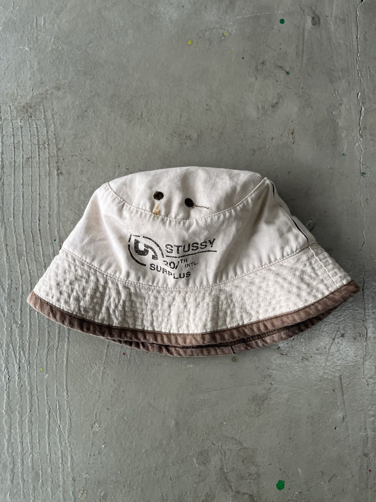Stussy TRUE VINTAGE STUSSY ARCHIVE SURPLUS BUCKET HAT Size ONE SIZE - 1 Thumbnail