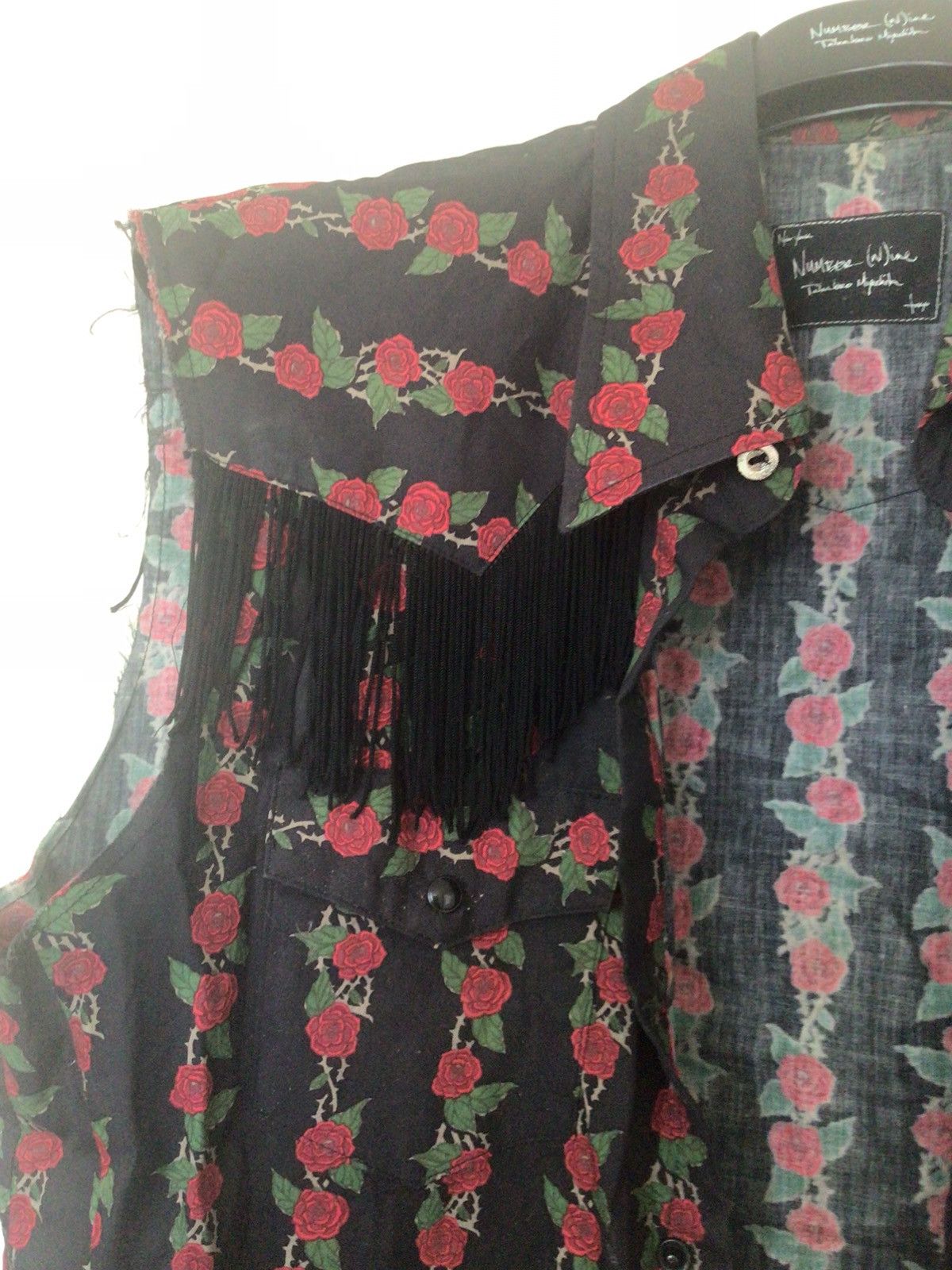 Number (N)ine N(N) Sleeveless, cowboy shirt with roses, fringe, 2 pockets Size US M / EU 48-50 / 2 - 14 Thumbnail